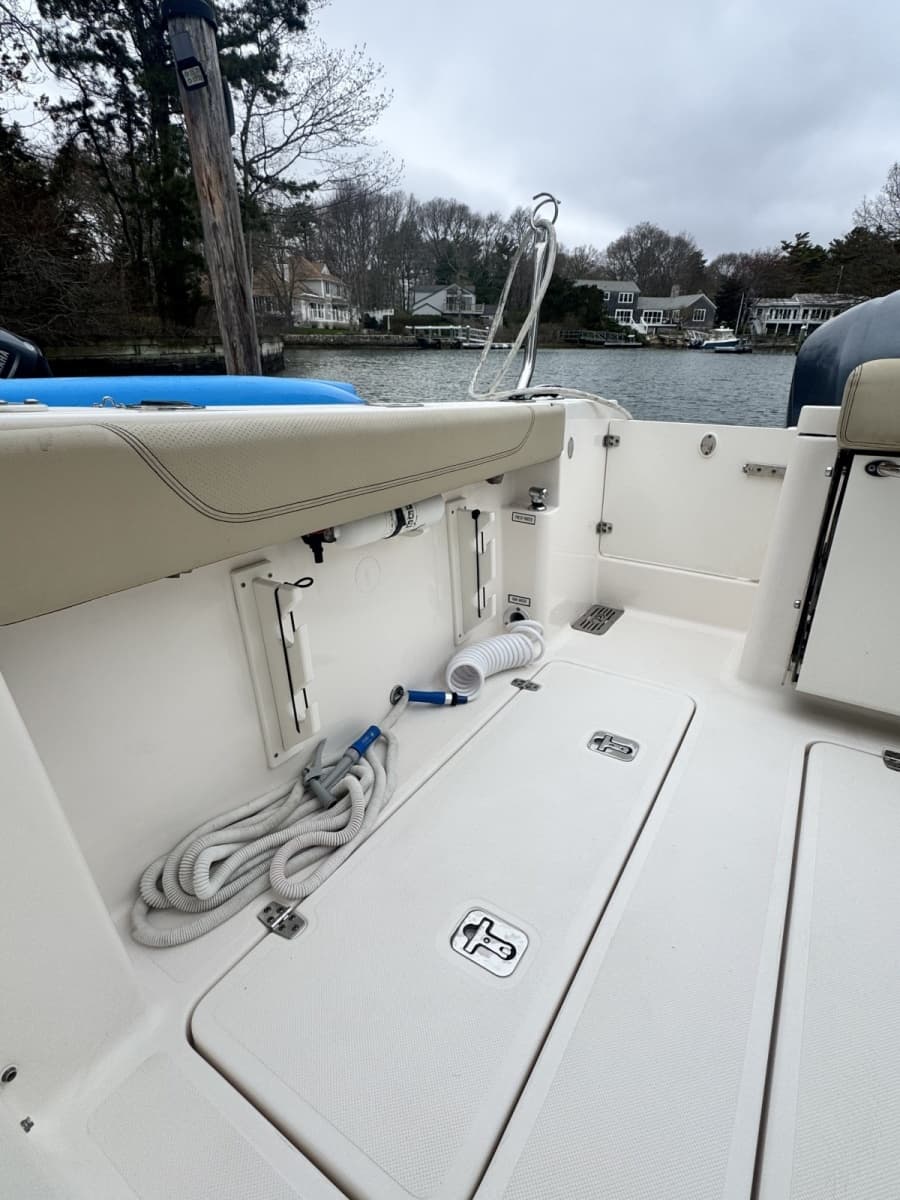 2017 Pursuit 295 DC - Photo 13