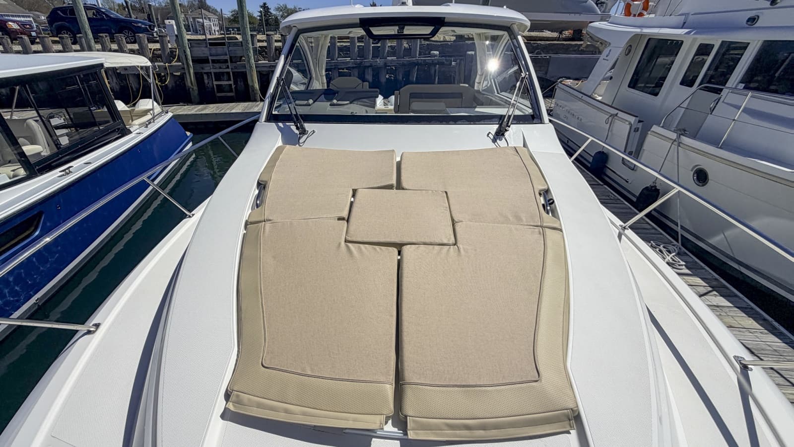 2020 Pursuit 355 OS - Photo 4