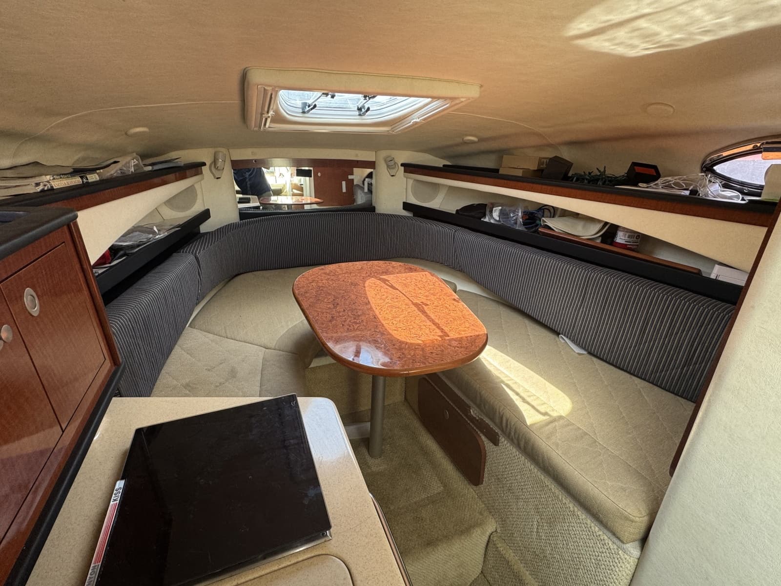 2005 Sea Ray 260 Sundancer - Photo 10