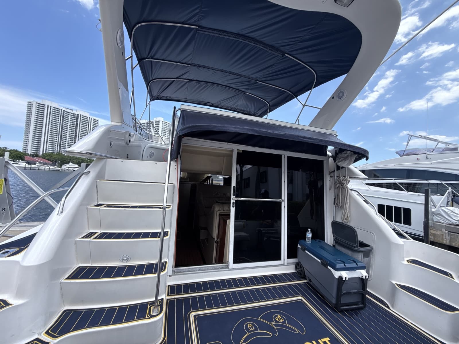 2001 Sea Ray 450 Express Bridge - Photo 4
