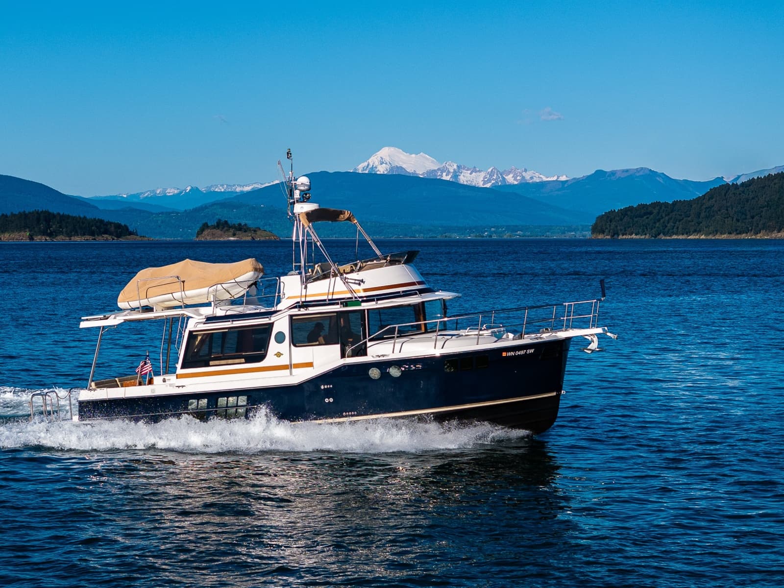 2020 Ranger Tugs R-41 CB - Photo 2