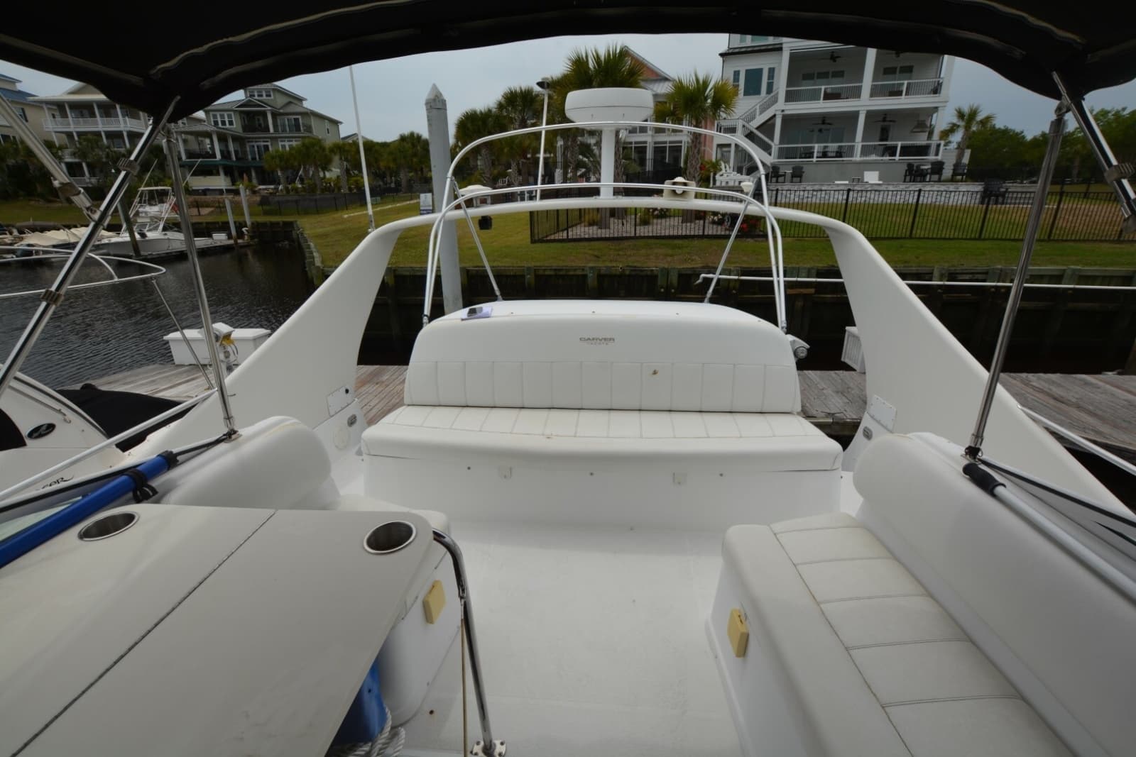 2000 Carver 350 Mariner - Photo 9
