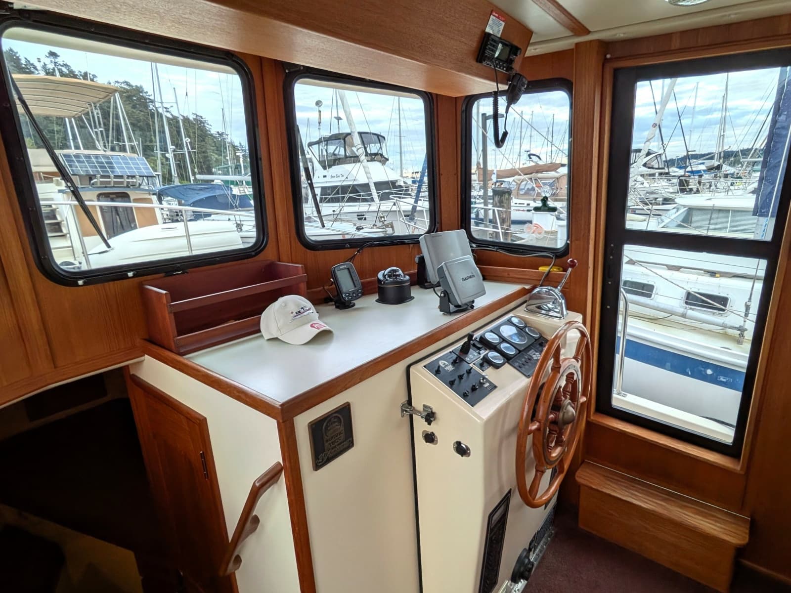 2000 Nordic Tugs 32 - Photo 27