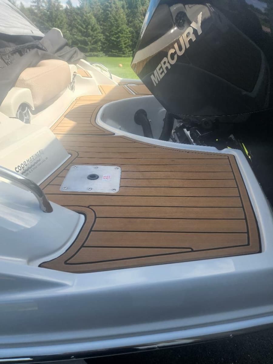 2022 Crownline E255 XS - Photo 4