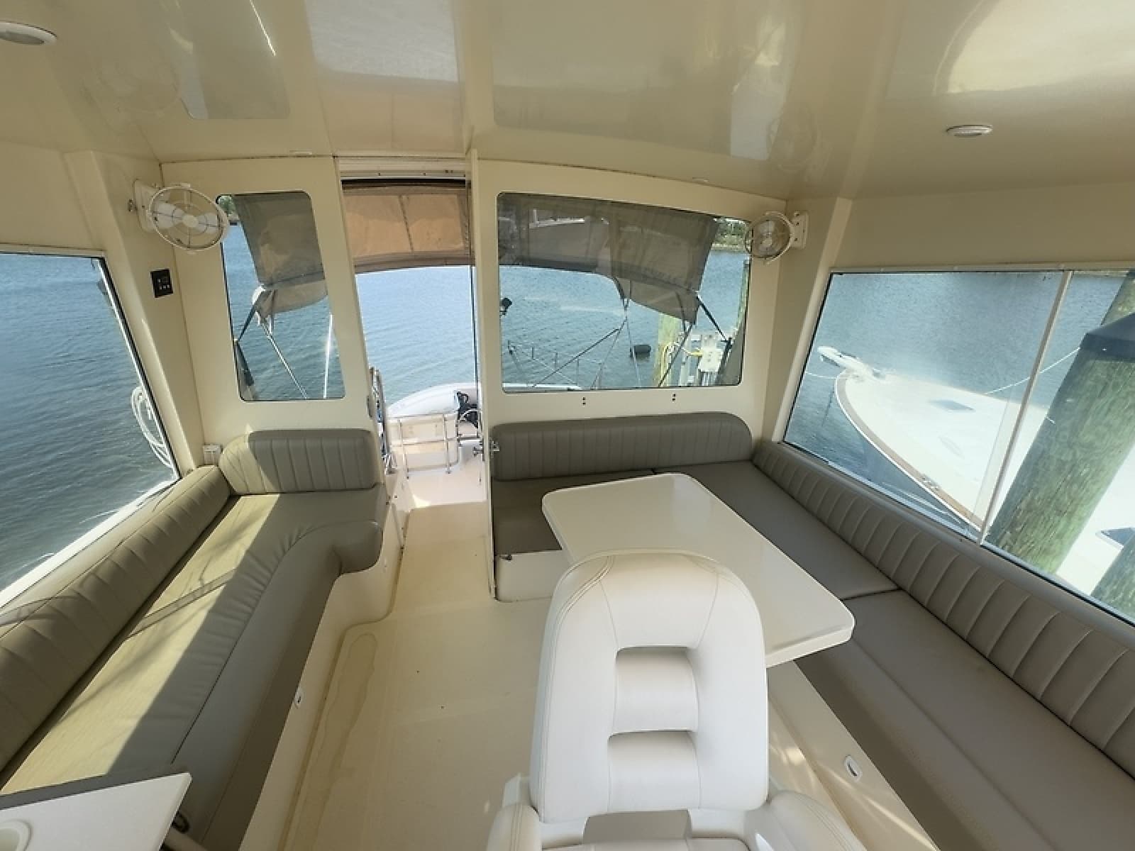 2006 Mainship 43 Trawler - Photo 50