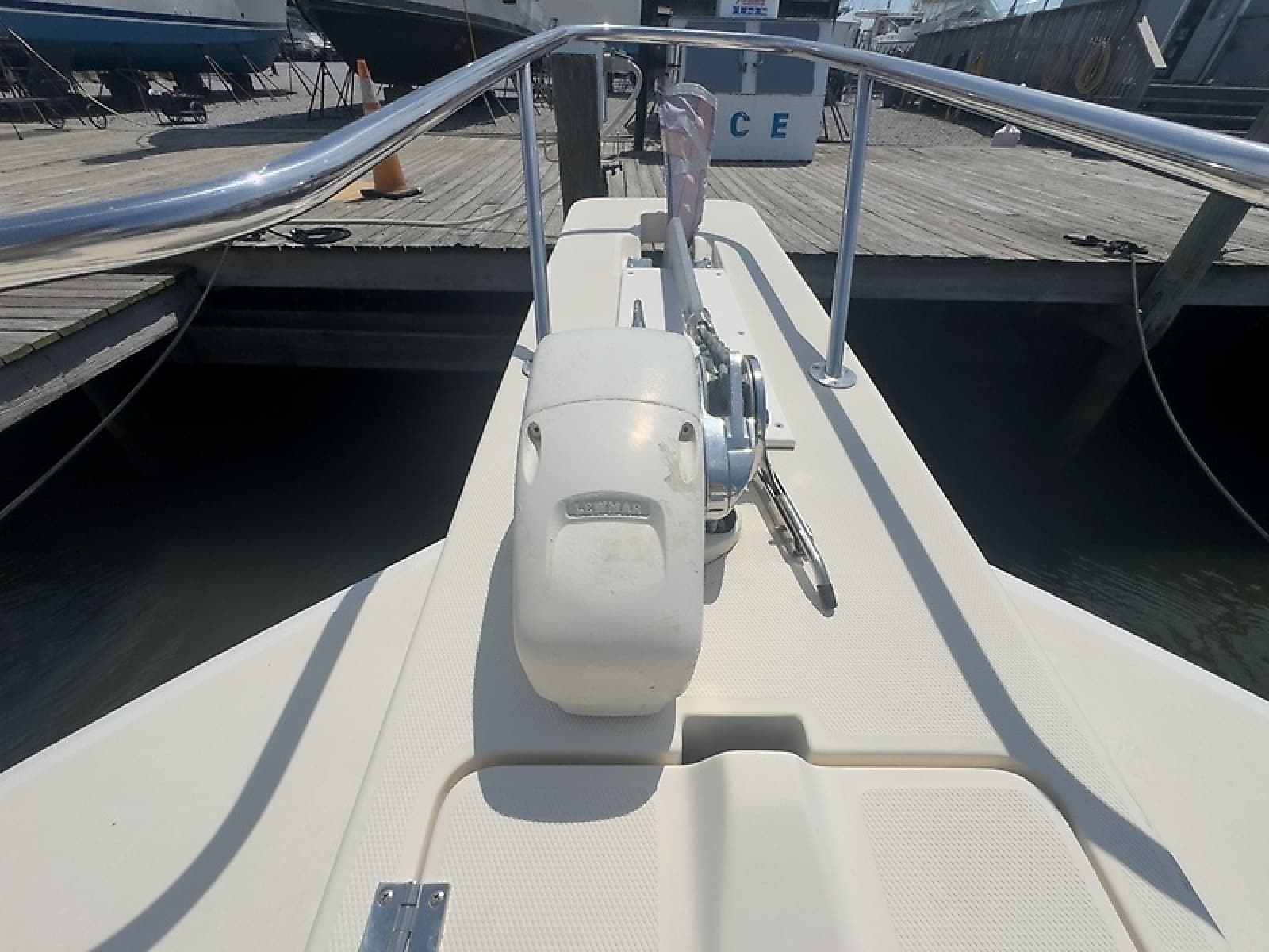 2006 Mainship 43 Trawler - Photo 47