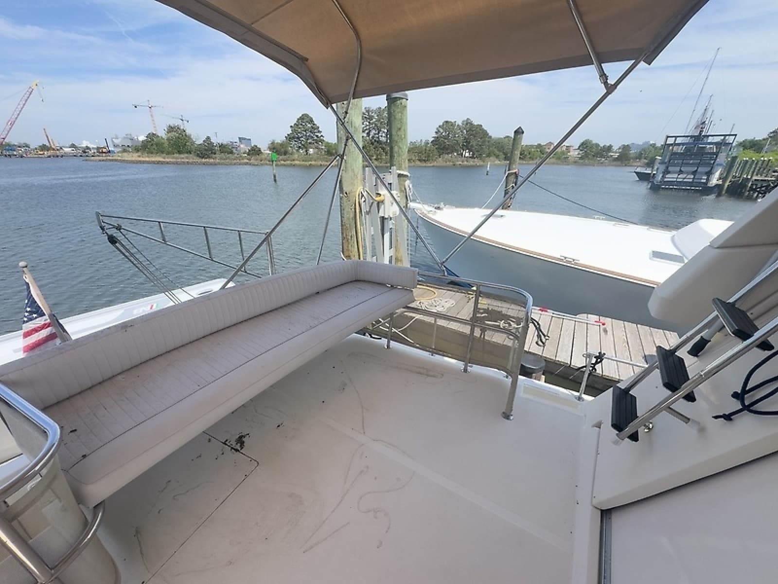 2006 Mainship 43 Trawler - Photo 40