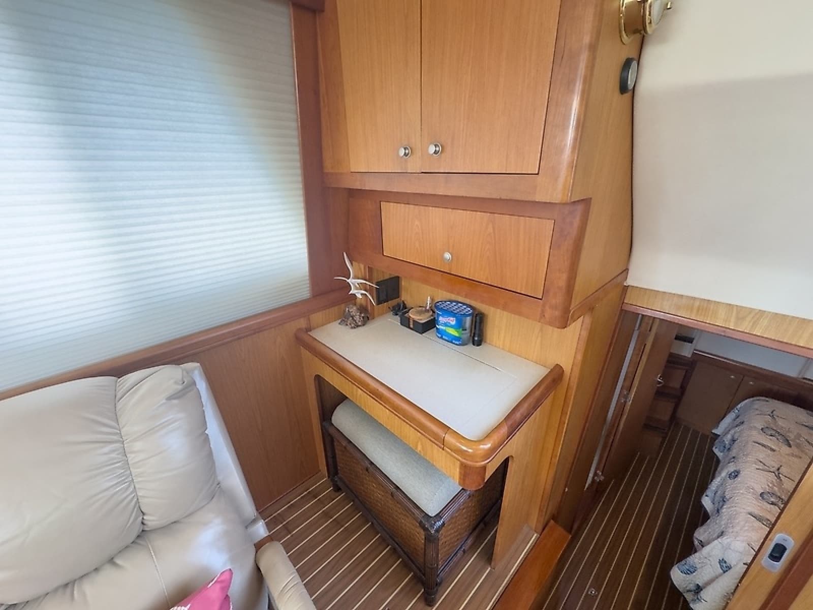 2006 Mainship 43 Trawler - Photo 34