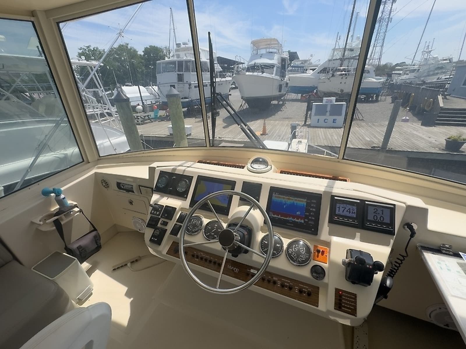 2006 Mainship 43 Trawler - Photo 36