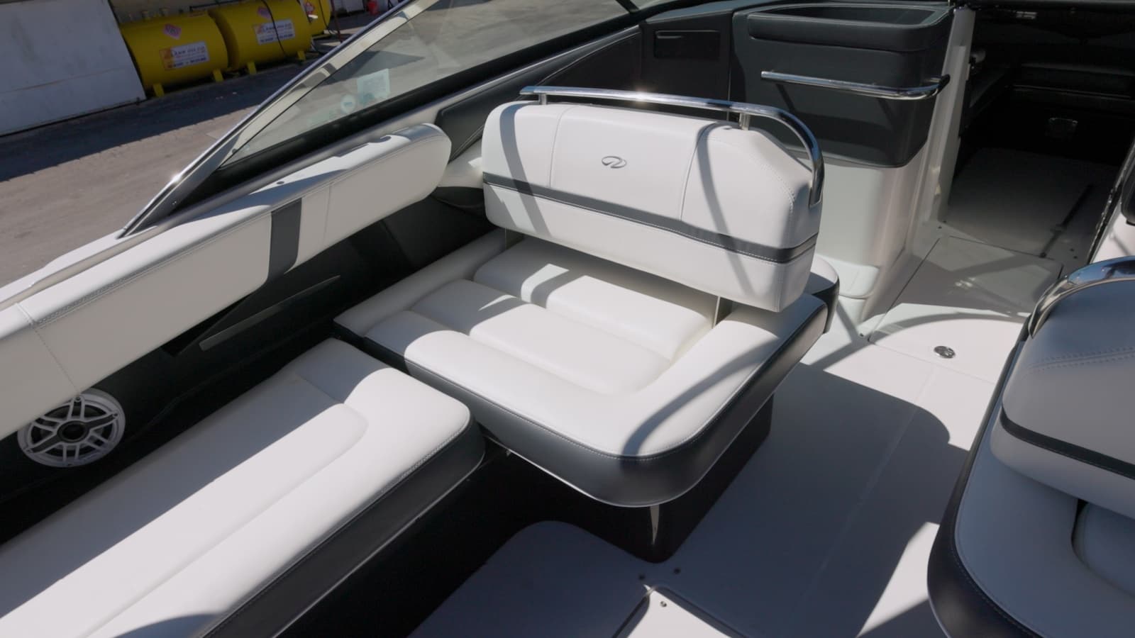 2017 Regal 29 OBX - Photo 14