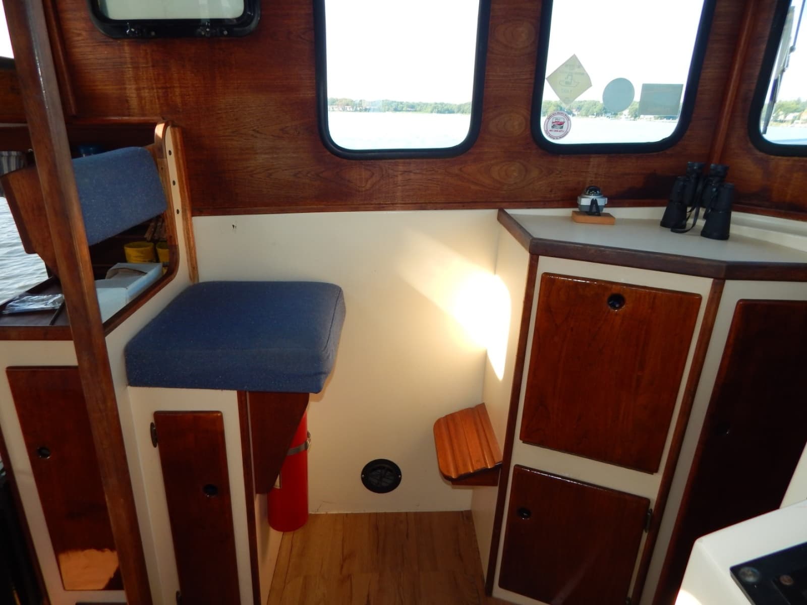 1984 Nordic Tugs  - Photo 15