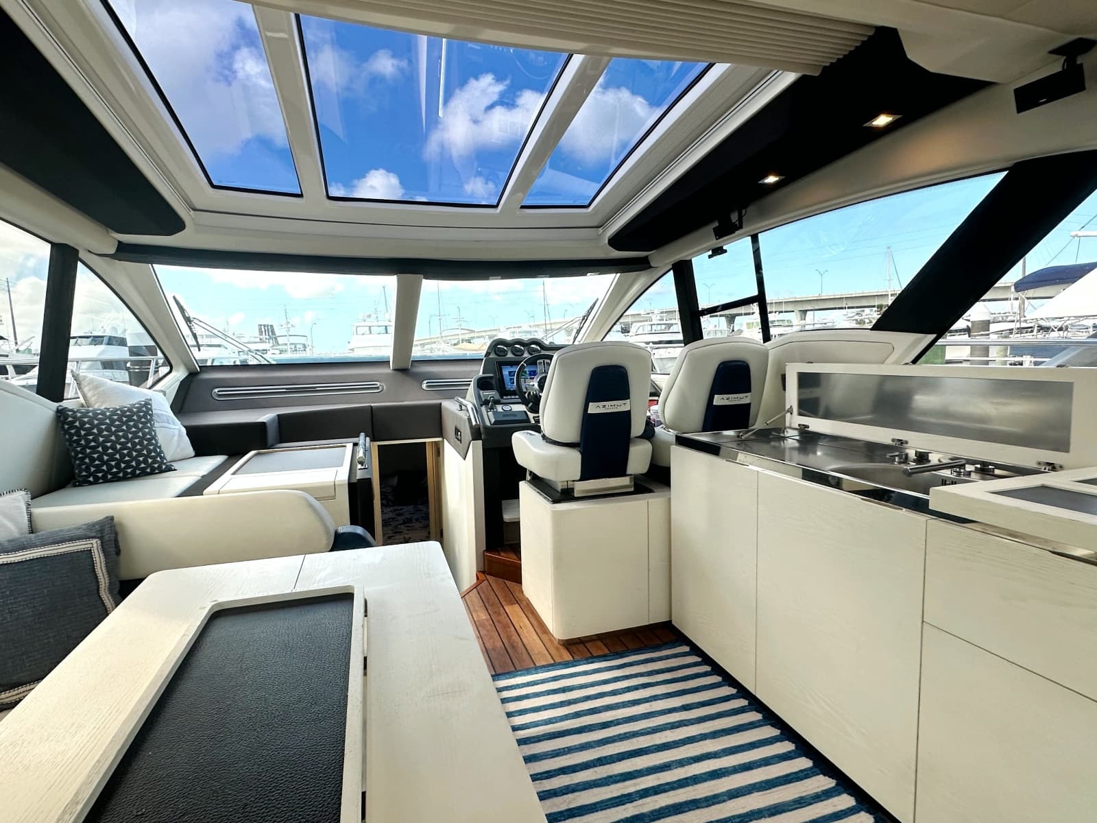 2015 Azimut 55S - Photo 20