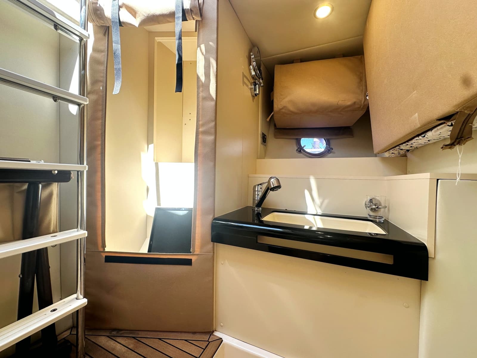 2015 Azimut 55S - Photo 37