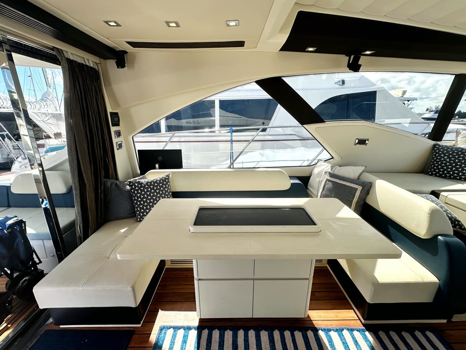 2015 Azimut 55S - Photo 22