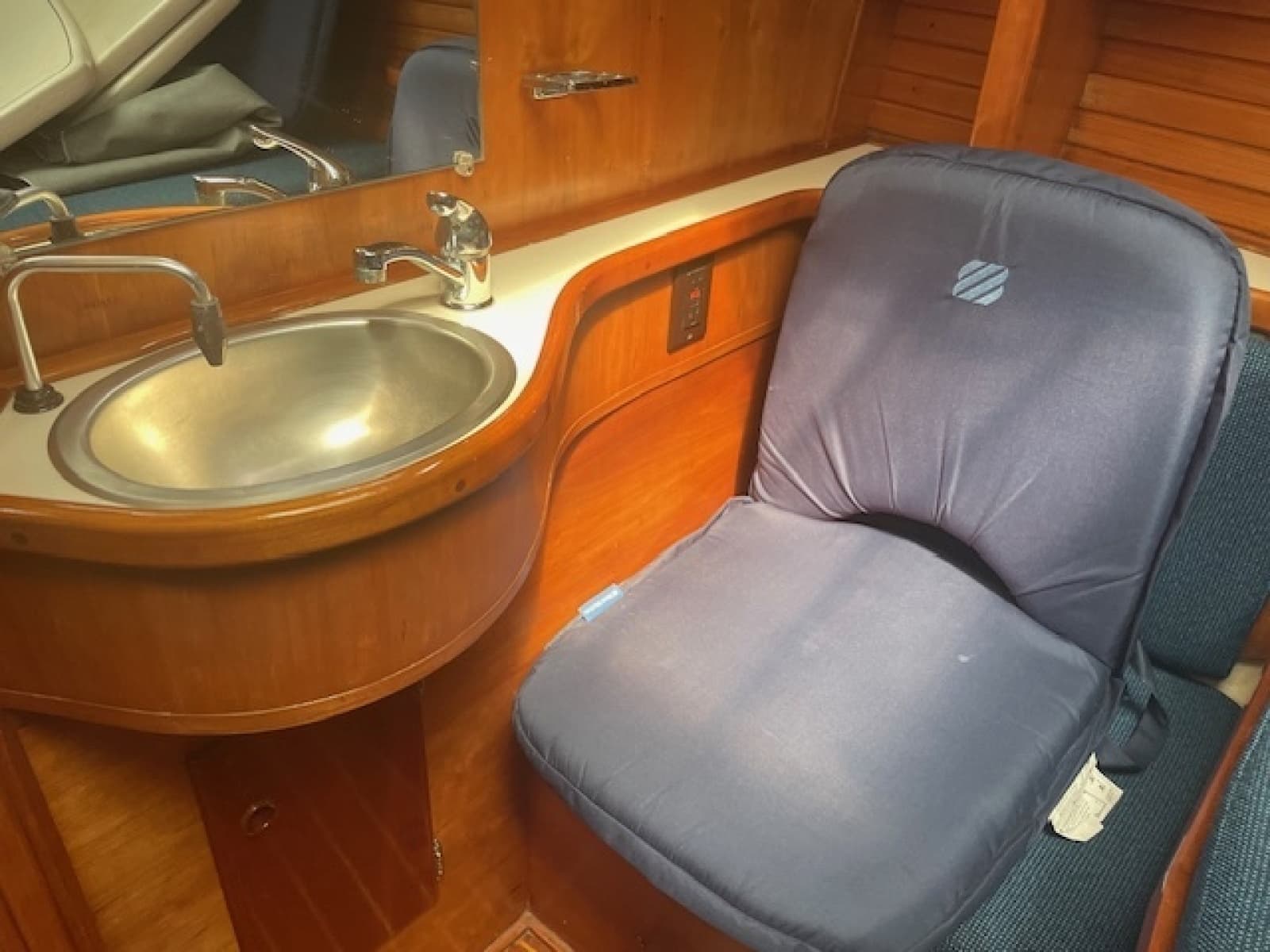1993 Sabre 38 MK II - Photo 10