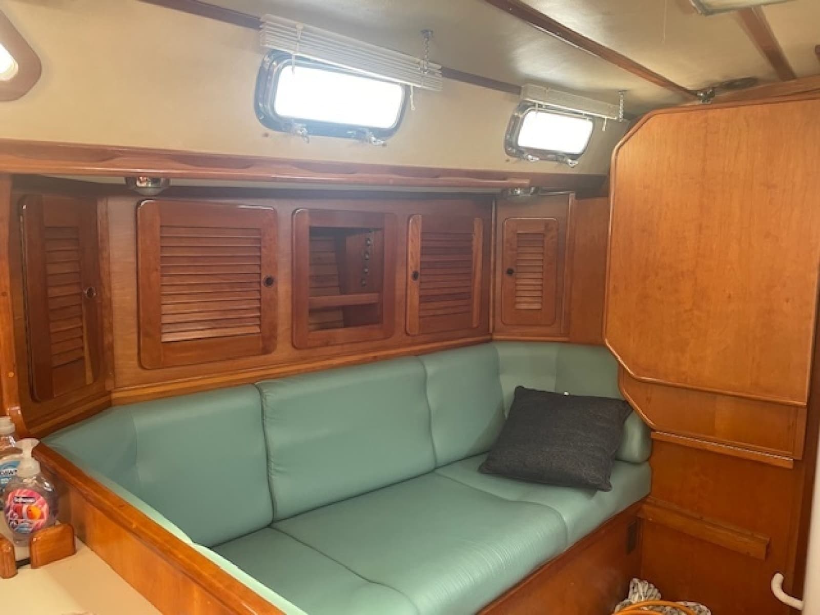 1993 Sabre 38 MK II - Photo 6
