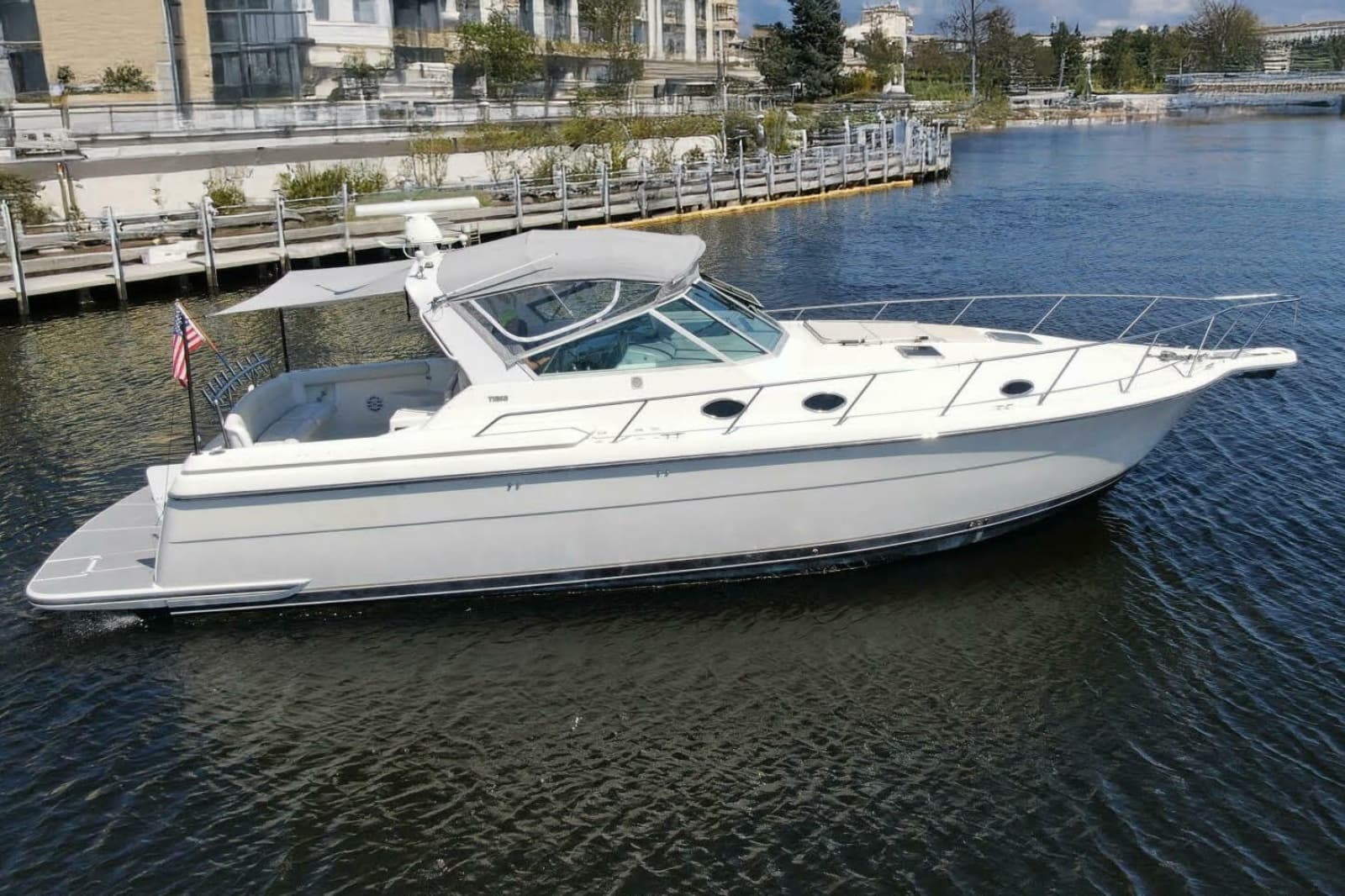 1995 Tiara Yachts 4000 - Photo 2