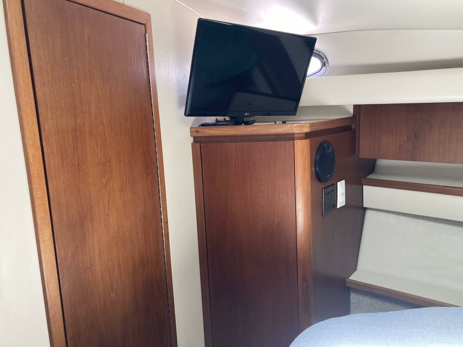 1995 Tiara Yachts 4000 - Photo 14