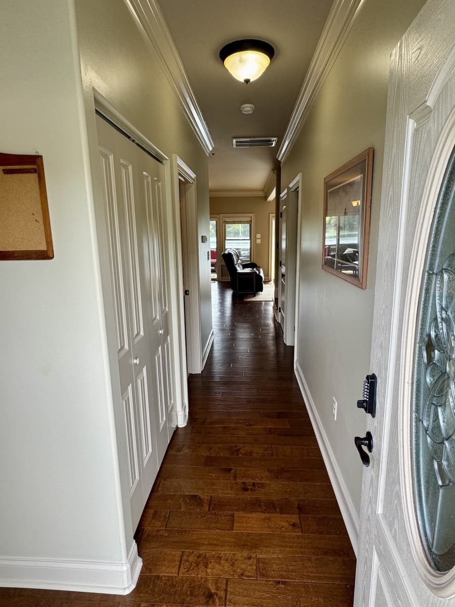 2010 Custom Floating Cabin - Approx 1340sqft - Photo 17
