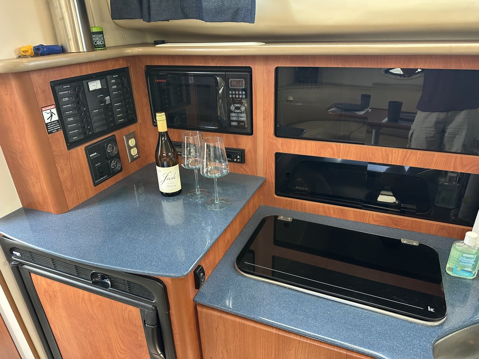 2006 Bayliner 305 - Photo 42