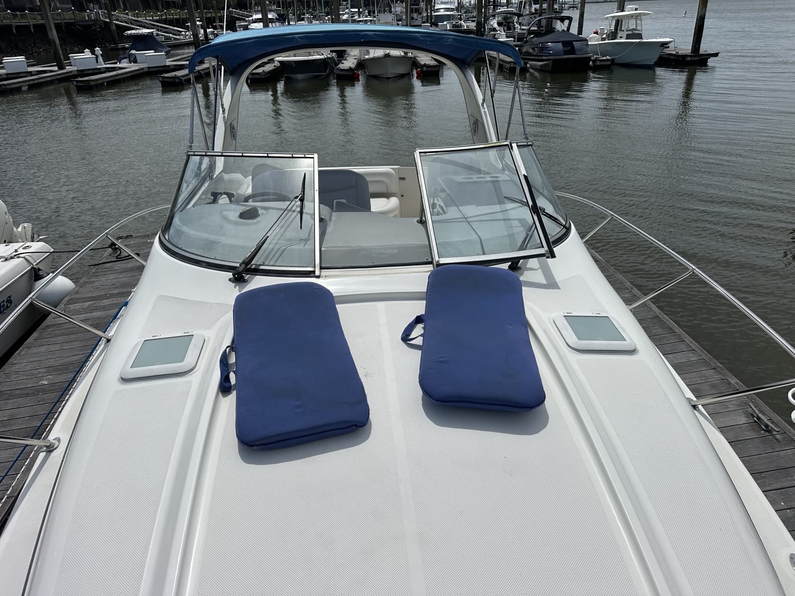 2006 Bayliner 305 - Photo 28
