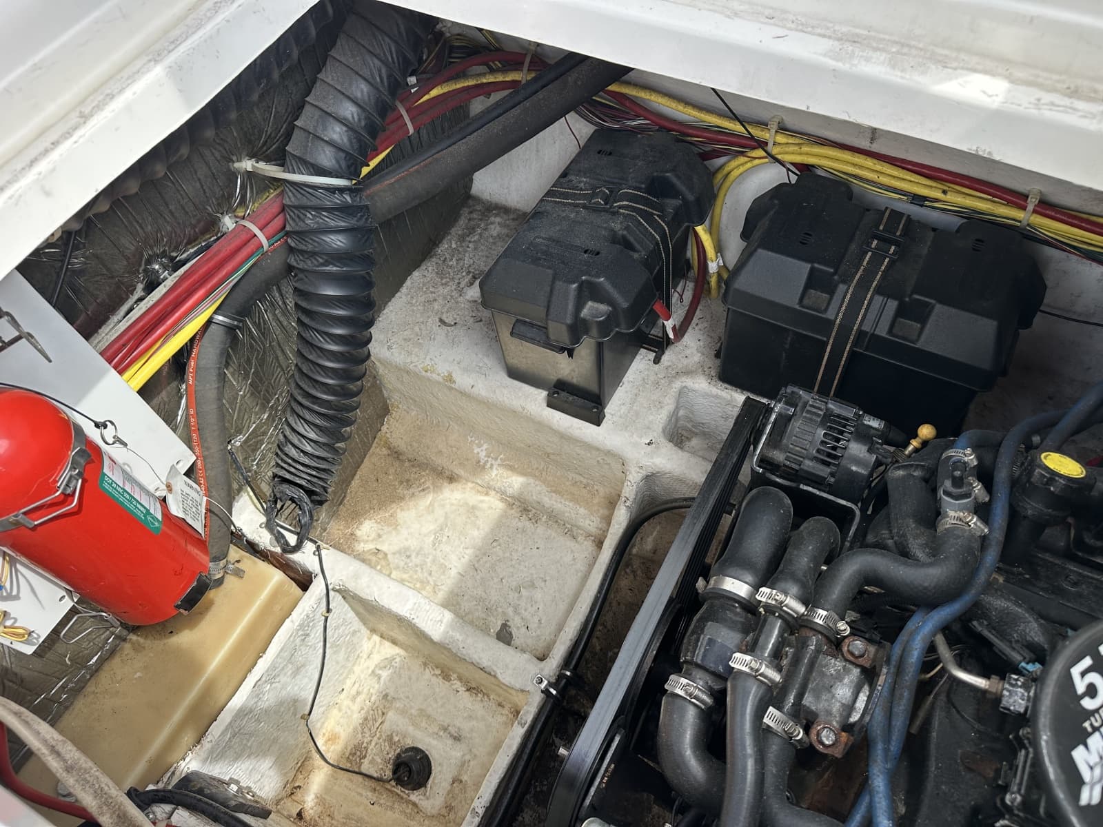 2006 Bayliner 305 - Photo 46