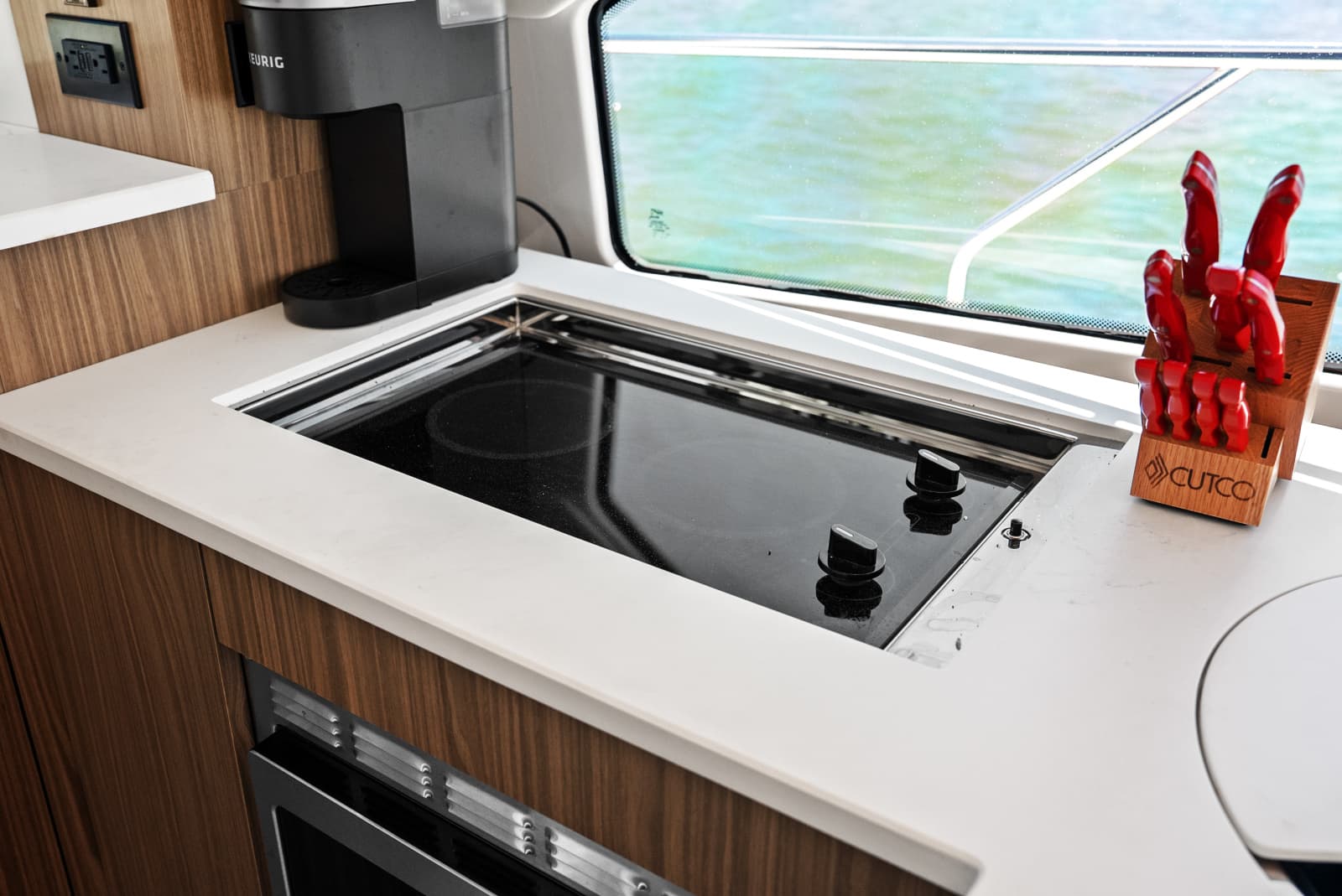 2025 Cruisers Yachts 50 Cantius - Photo 41