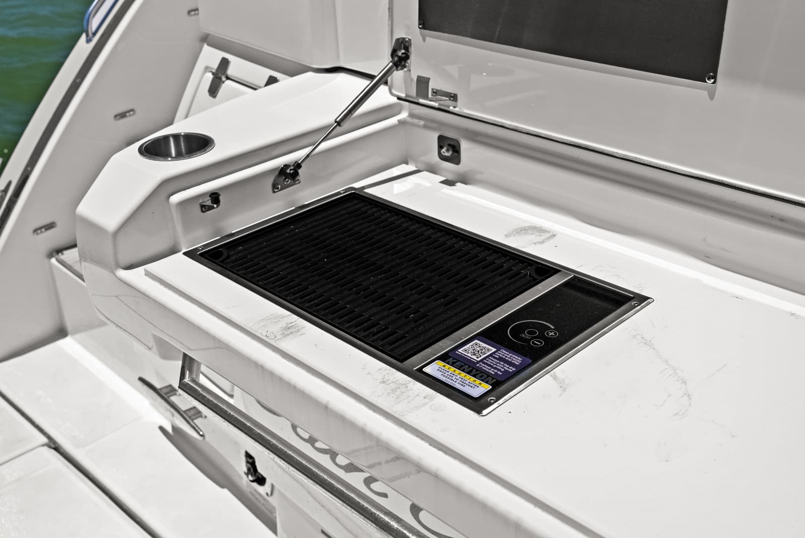 2025 Cruisers Yachts 50 Cantius - Photo 21