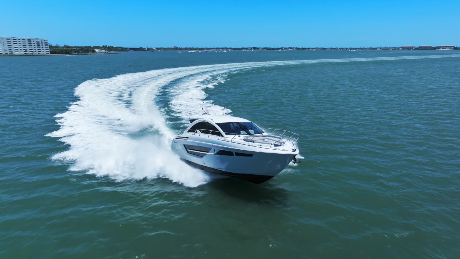 2025 Cruisers Yachts 50 Cantius - Photo 11