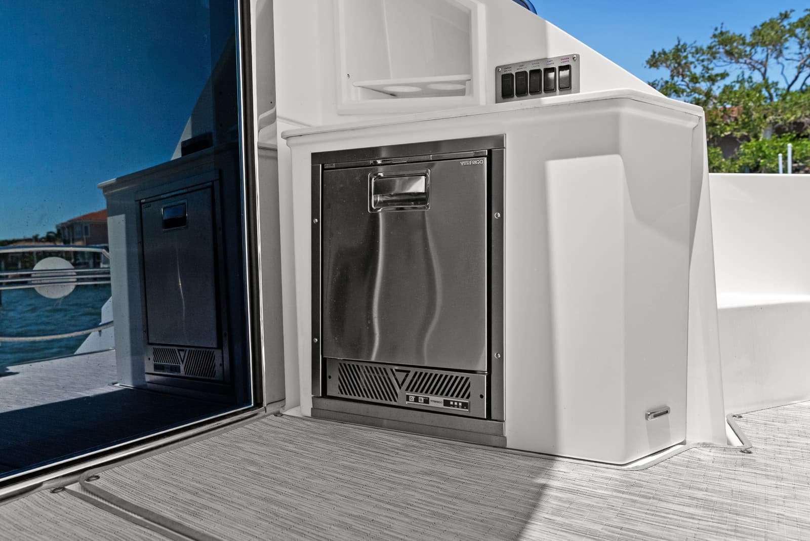 2025 Cruisers Yachts 50 Cantius - Photo 28