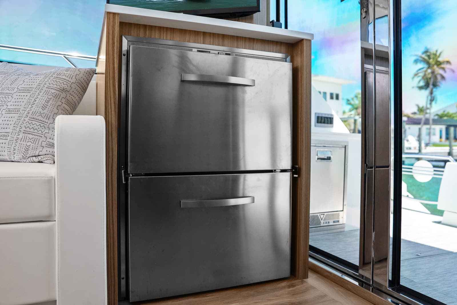 2025 Cruisers Yachts 50 Cantius - Photo 34
