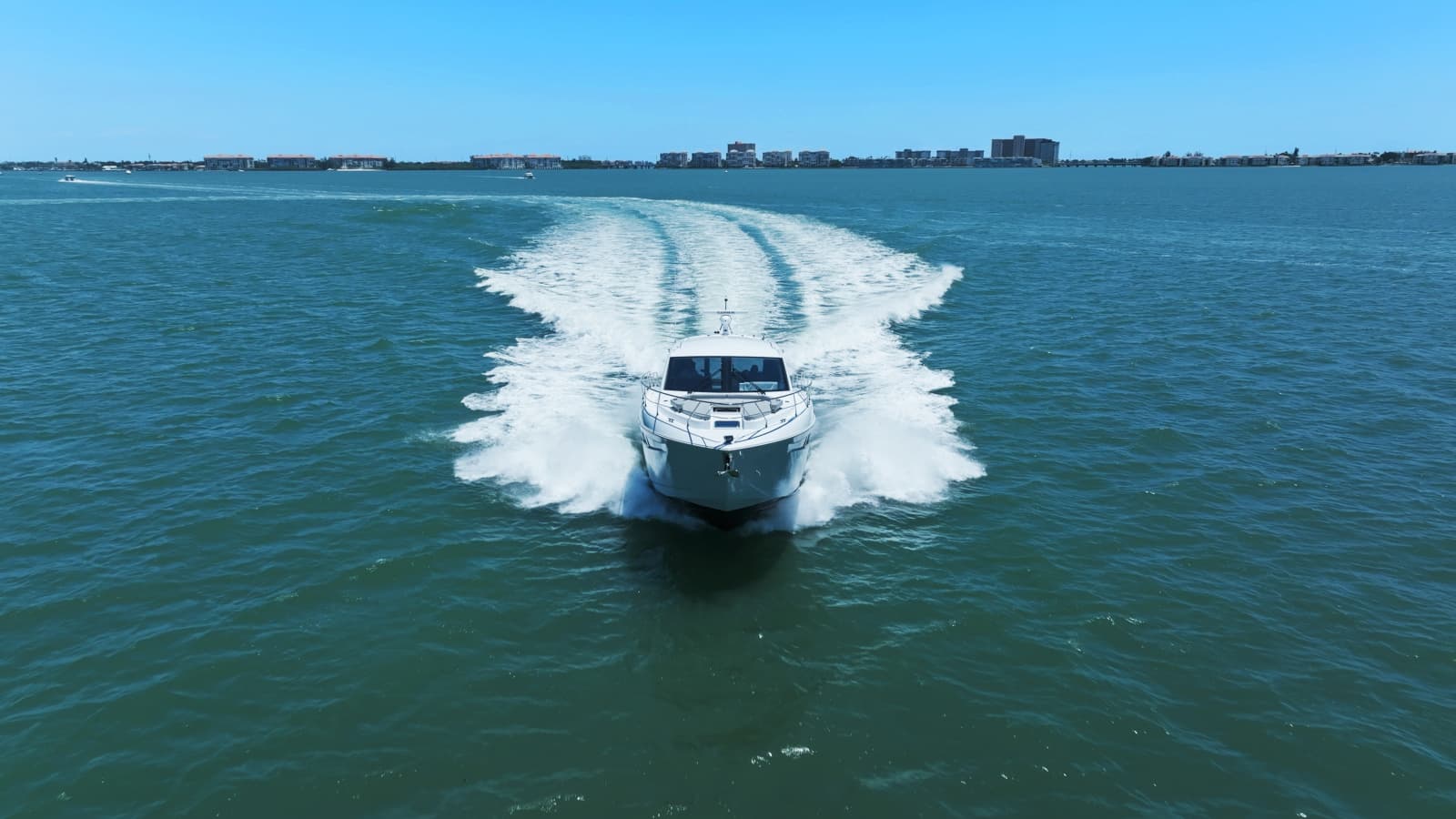 2025 Cruisers Yachts 50 Cantius - Photo 15
