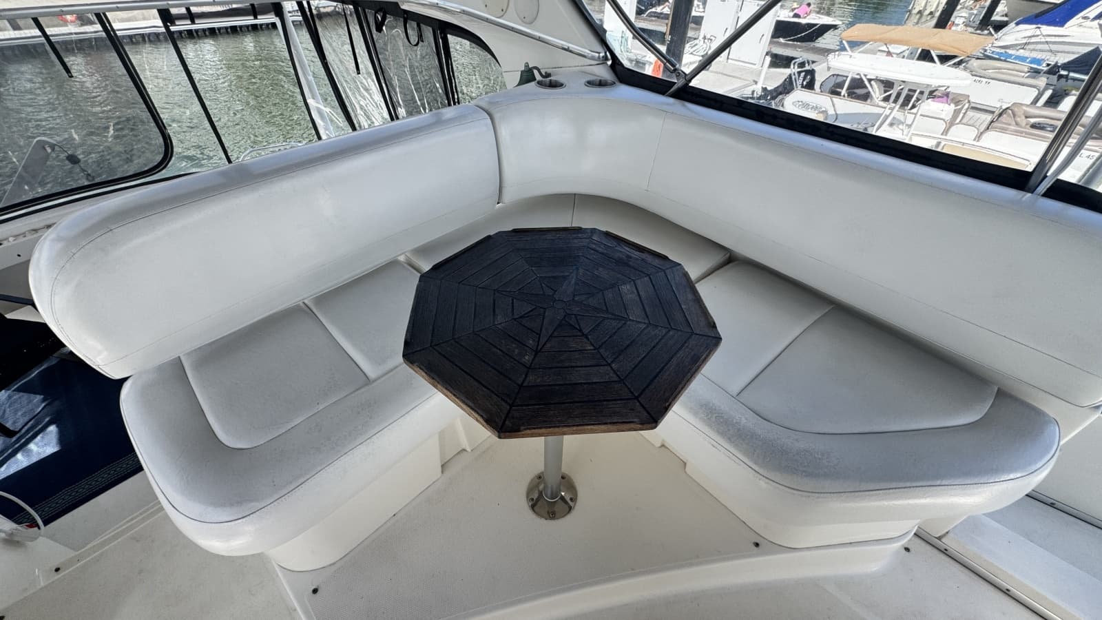 2003 Silverton 43 Motor Yacht - Photo 27