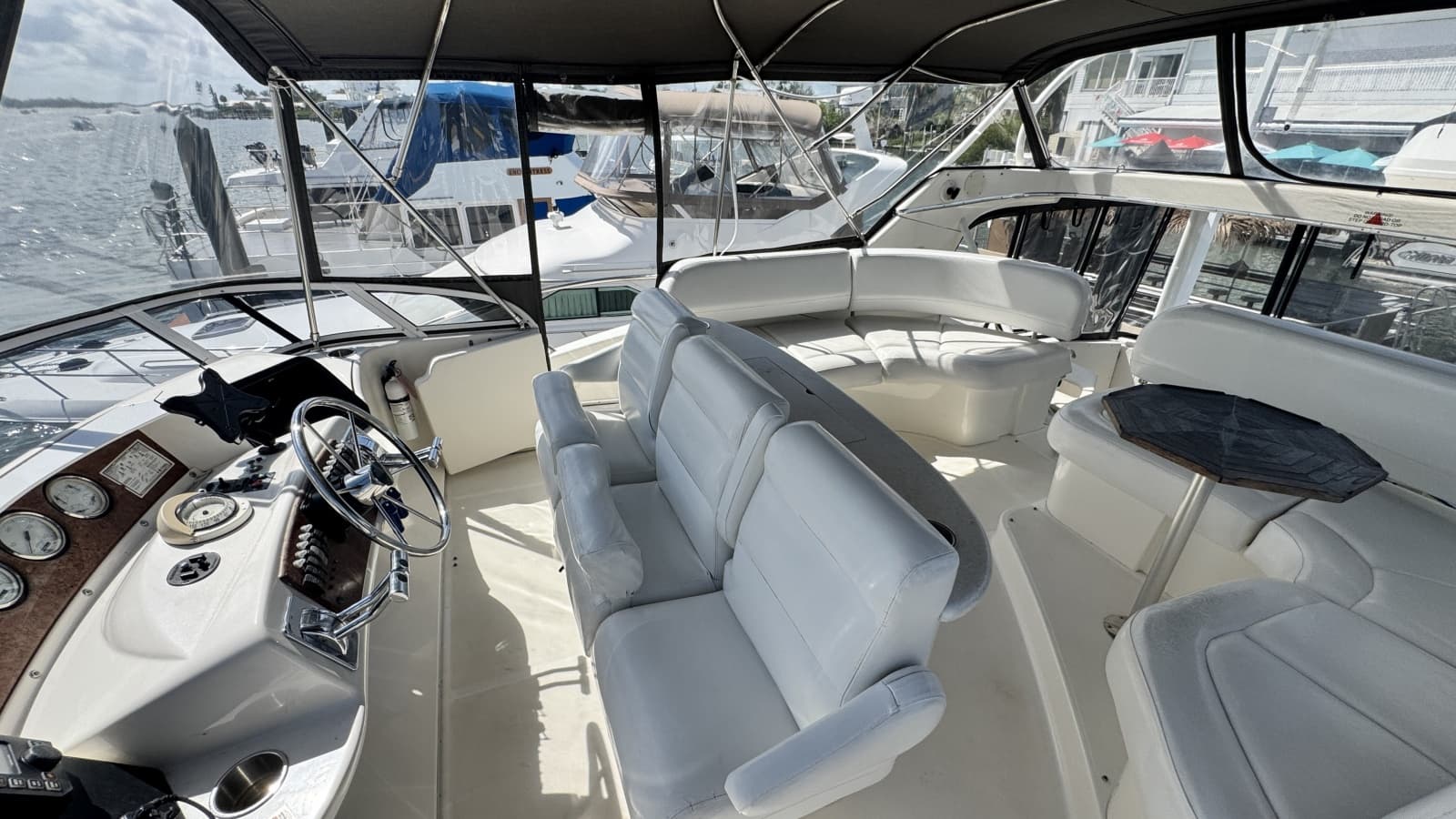 2003 Silverton 43 Motor Yacht - Photo 25