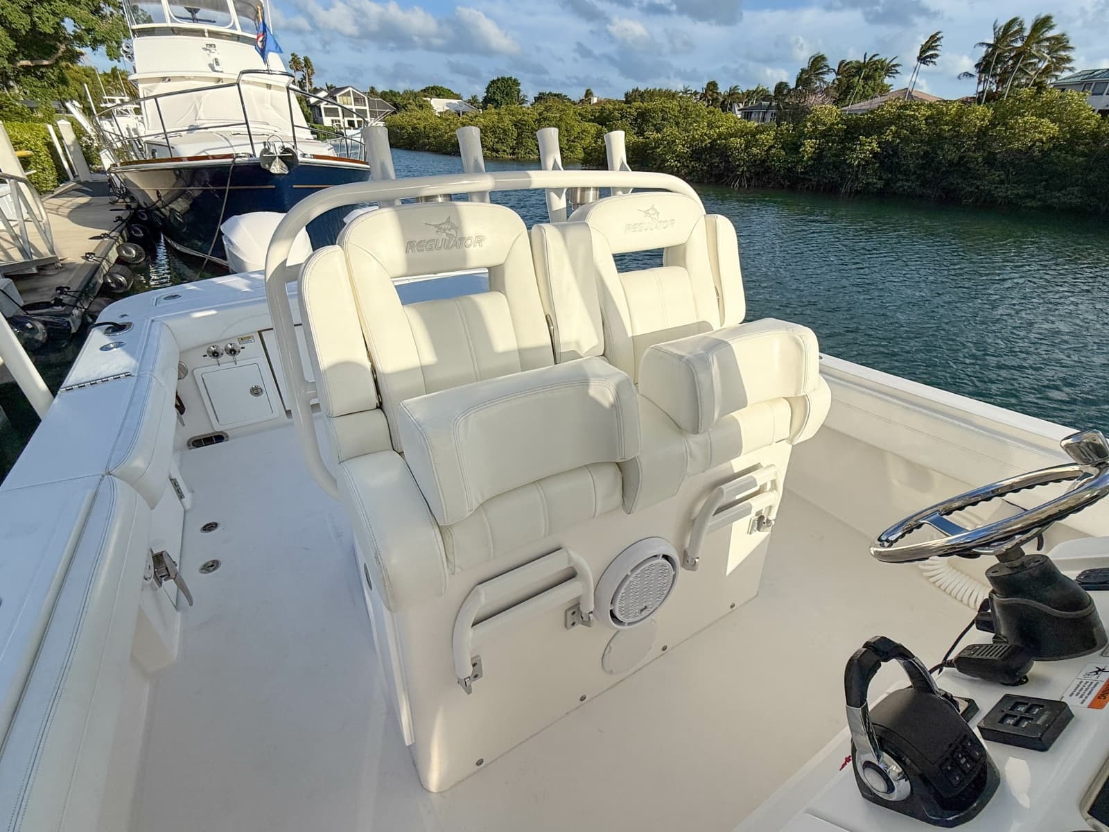 2020 Regulator 31 - Photo 27