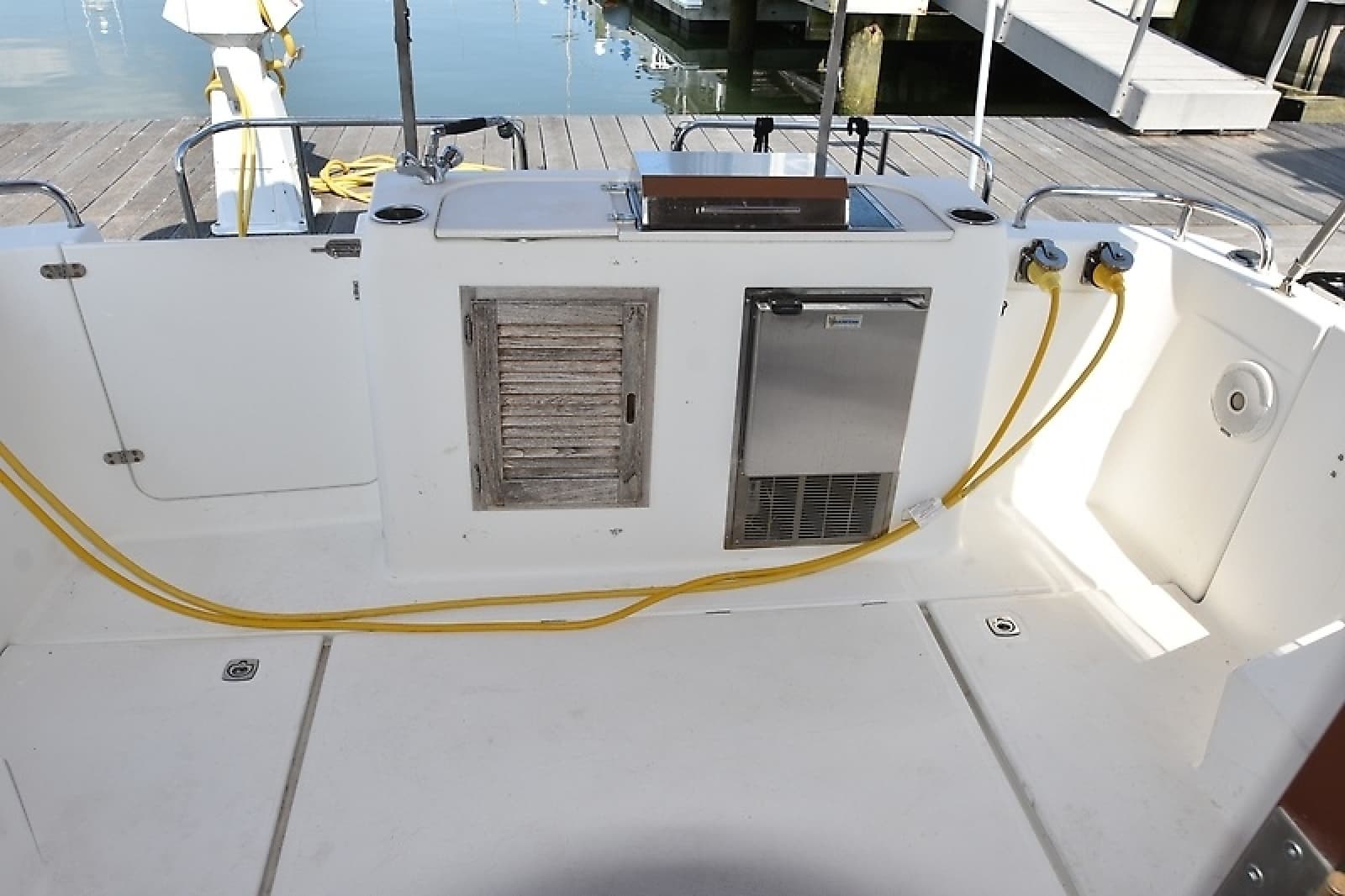 2014 Ranger Tugs 29 Classic - Photo 3