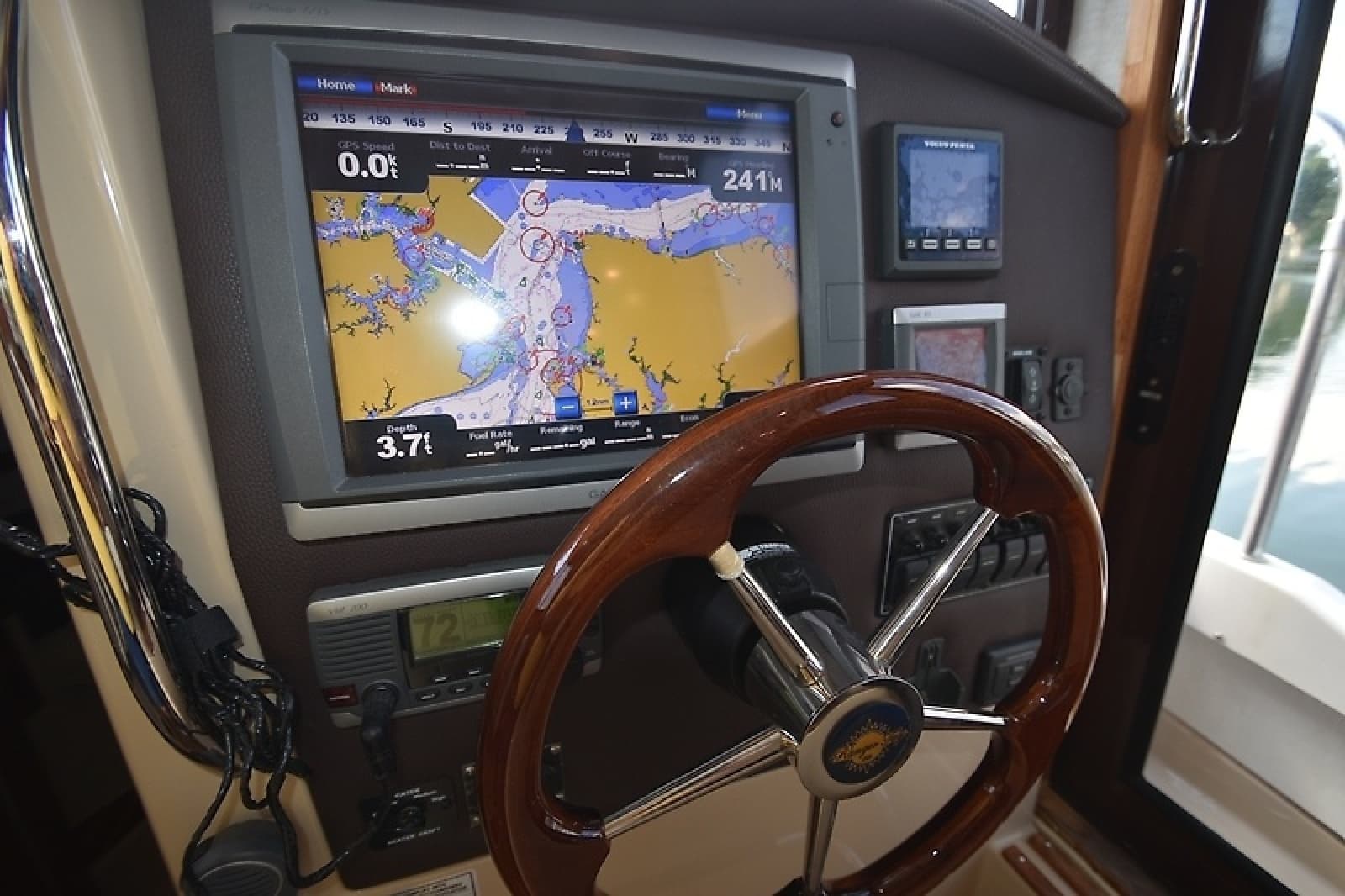 2014 Ranger Tugs 29 Classic - Photo 20