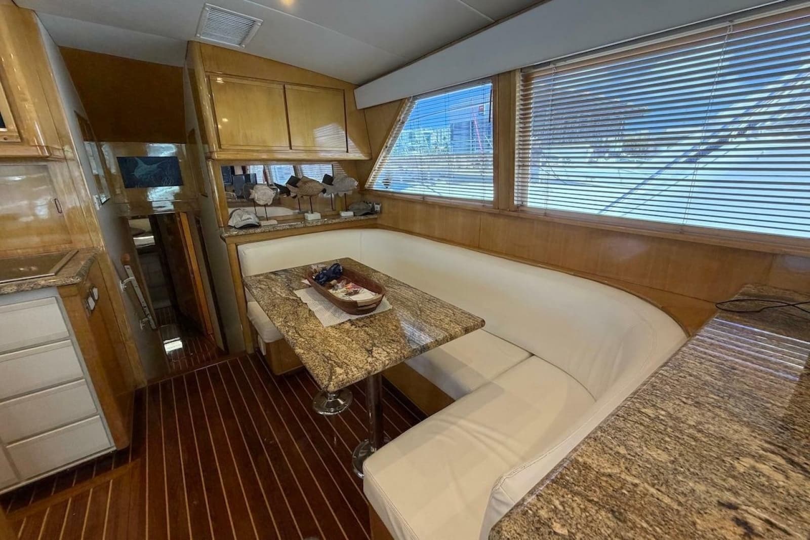 1995 Bertram 60 Convertible - Photo 22