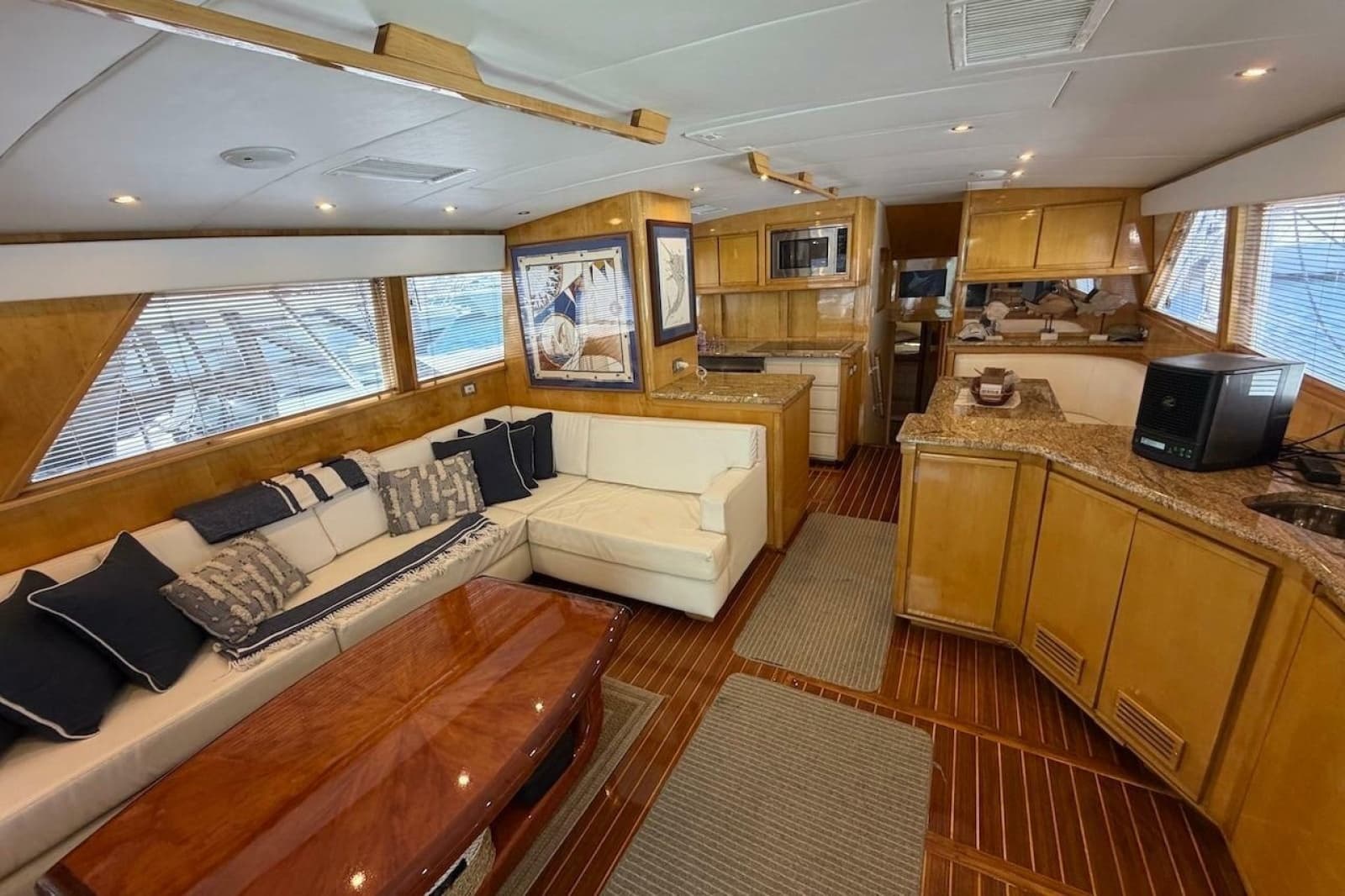 1995 Bertram 60 Convertible - Photo 19