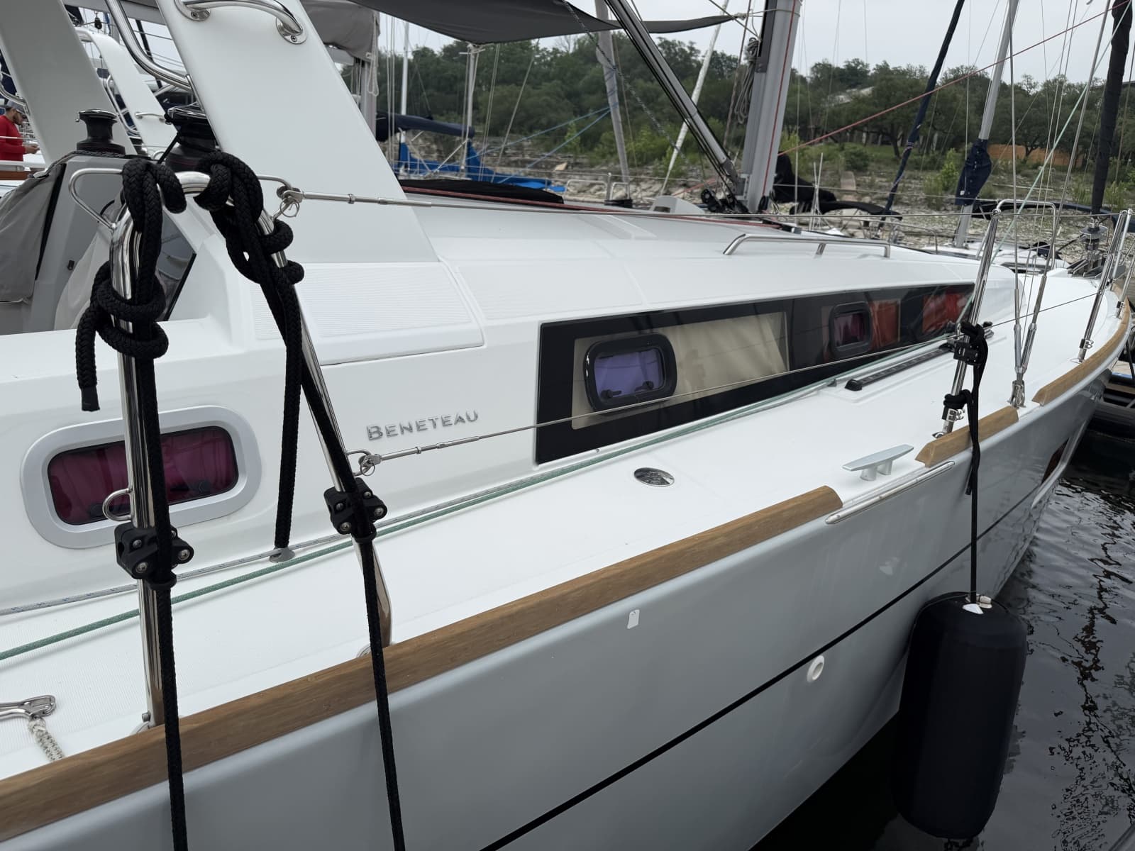 2016 Beneteau Oceanis - Photo 12