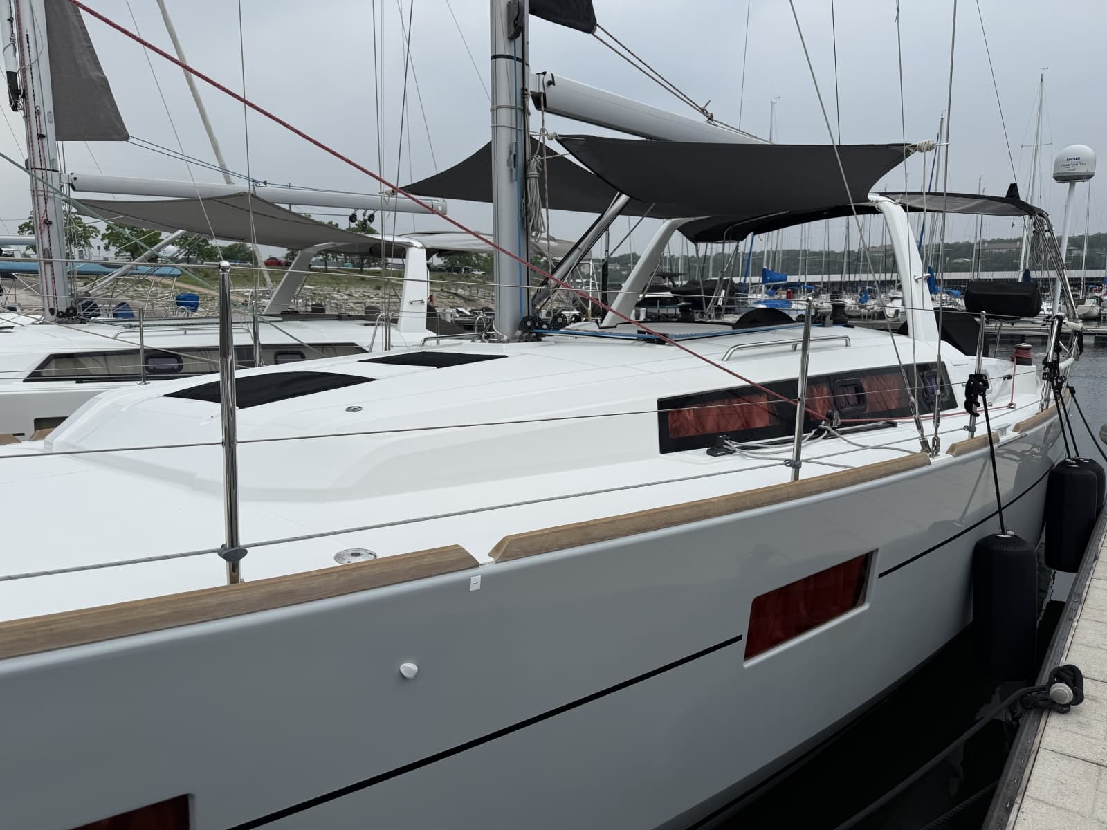 2016 Beneteau Oceanis - Photo 19