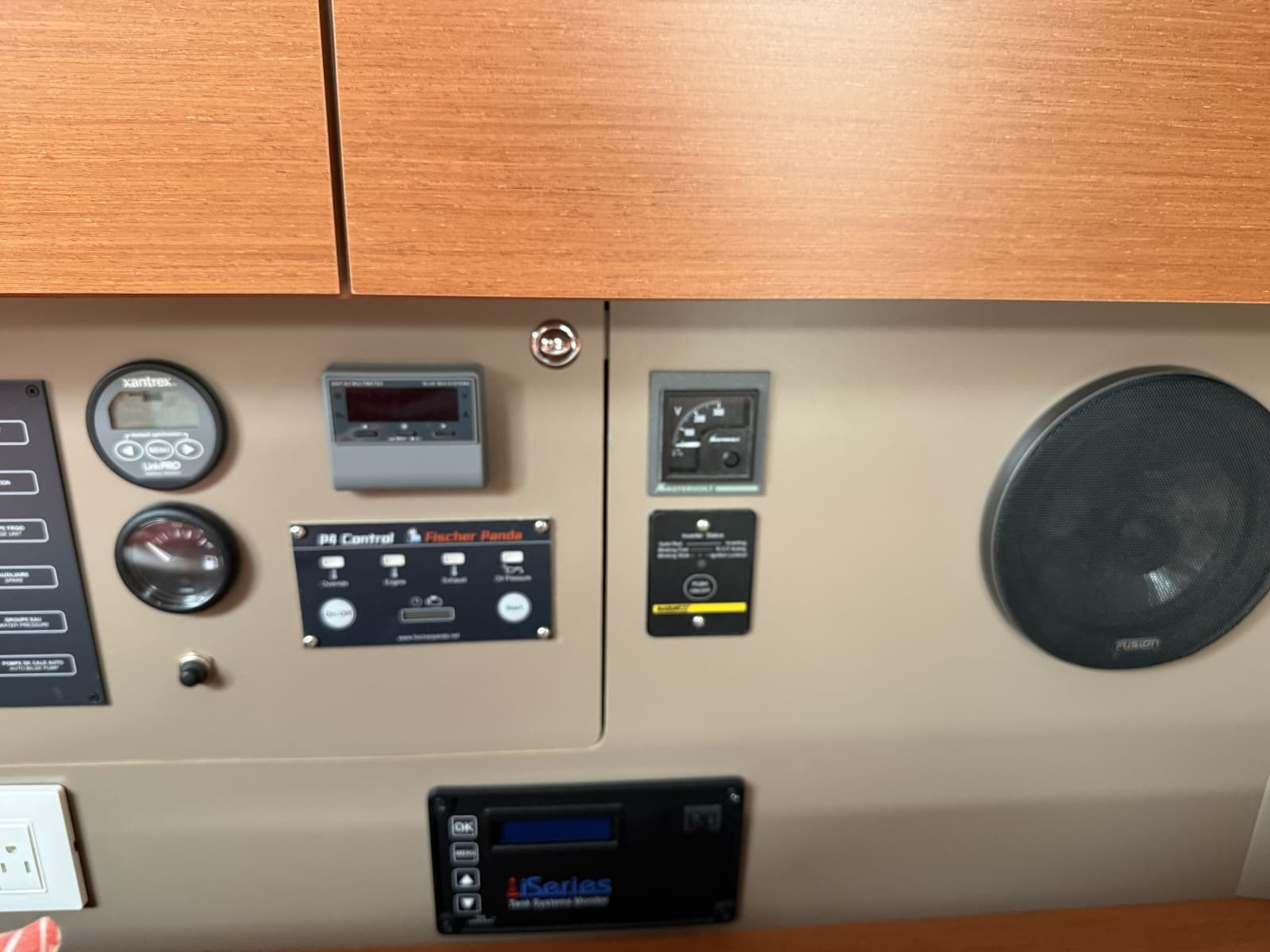2016 Beneteau Oceanis - Photo 31