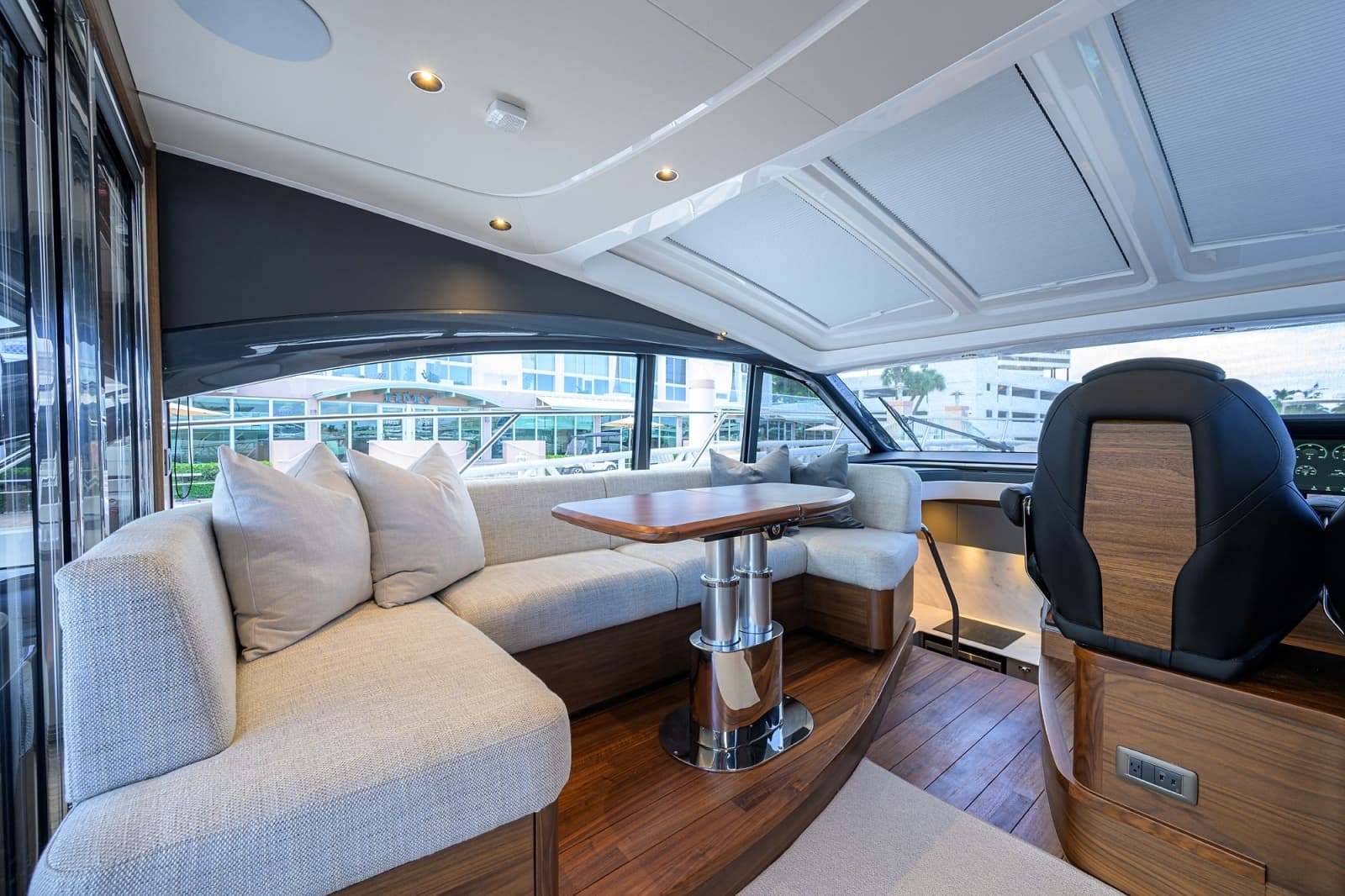 2026 Princess V50 Deck Salon - Photo 5
