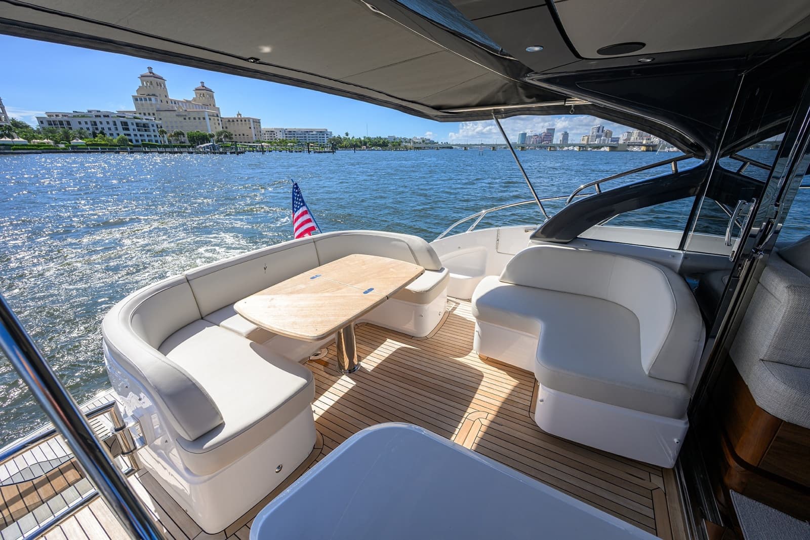 2026 Princess V50 Deck Salon - Photo 29