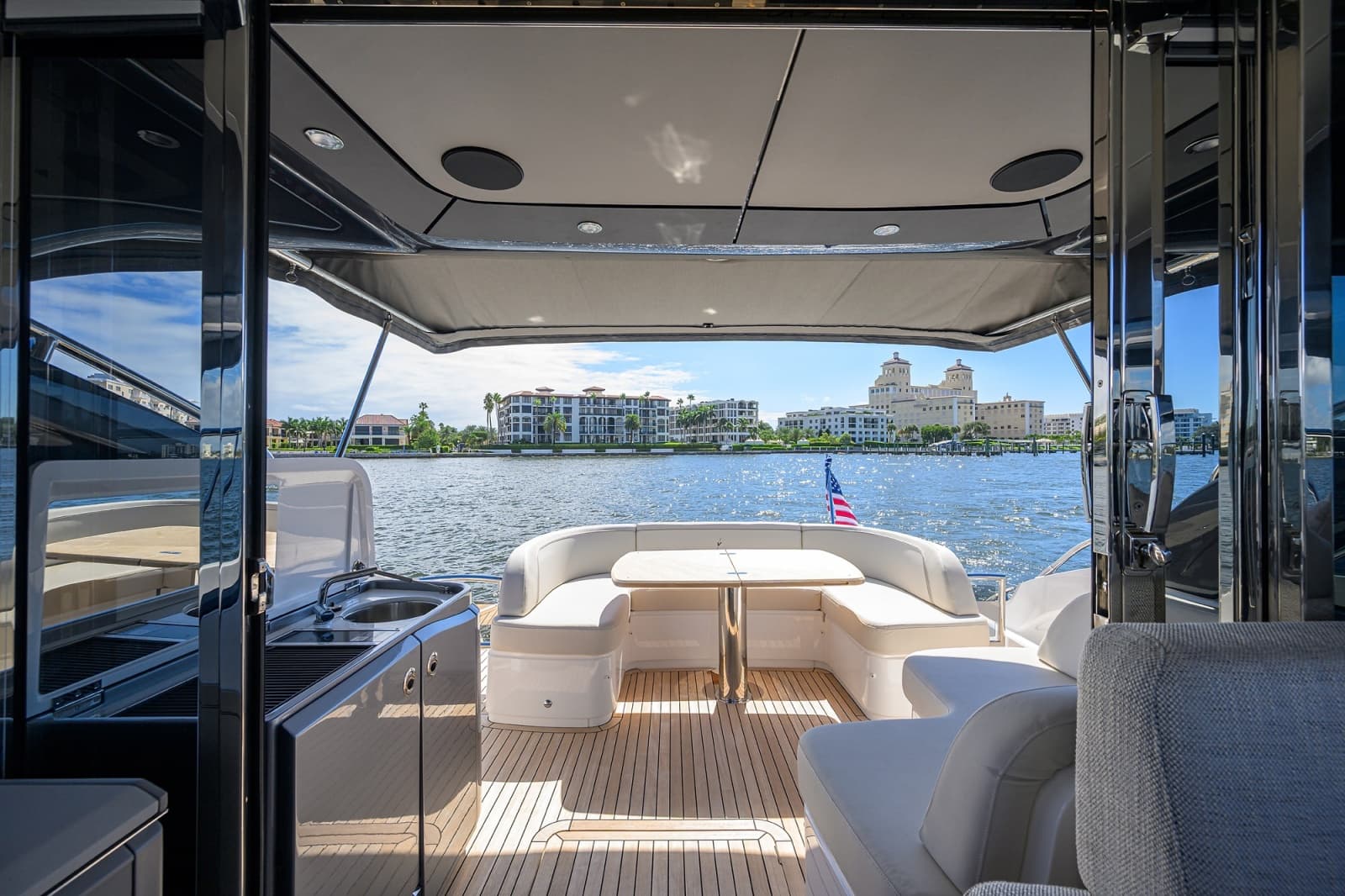 2026 Princess V50 Deck Salon - Photo 27