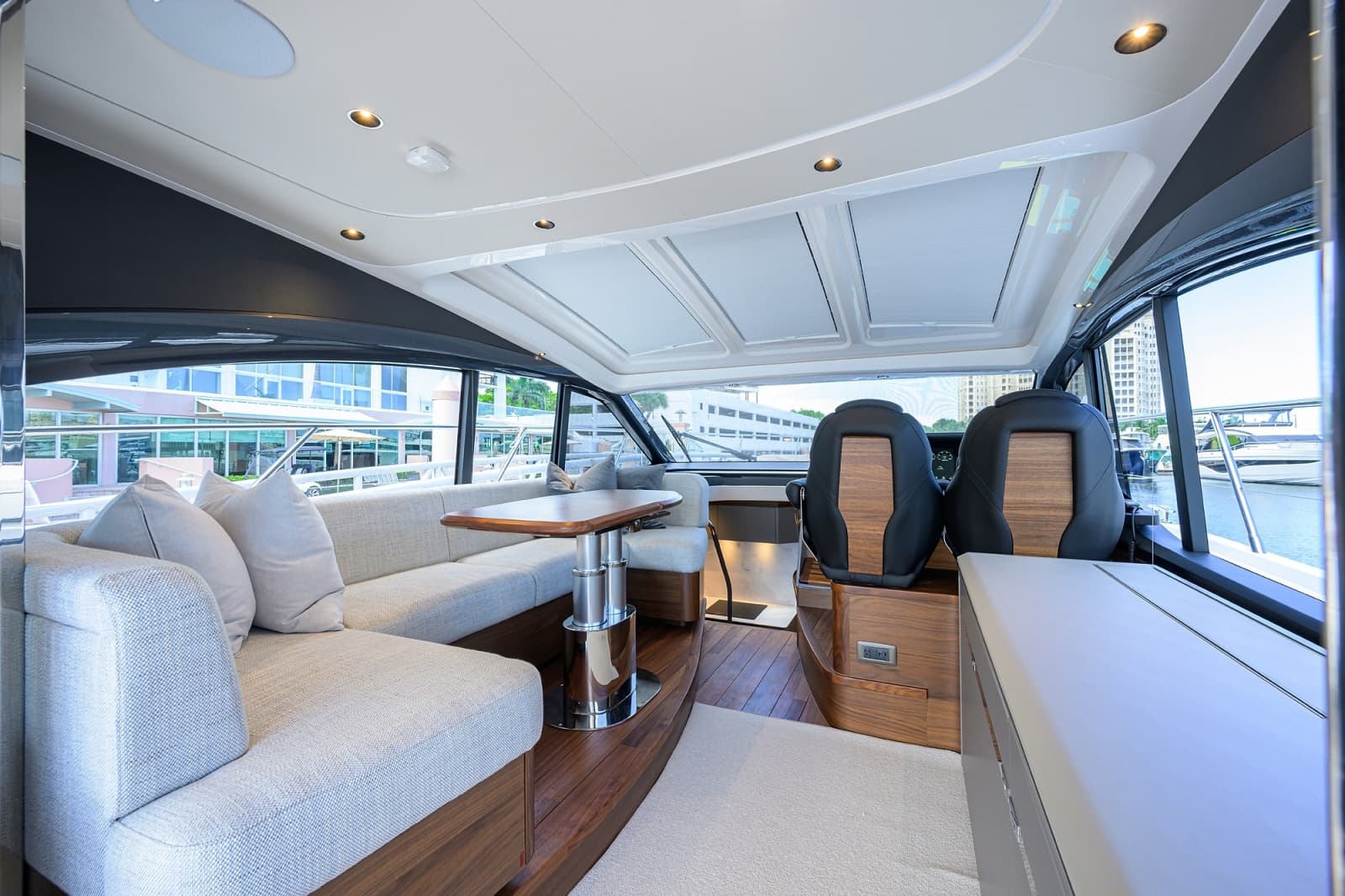 2026 Princess V50 Deck Salon - Photo 2