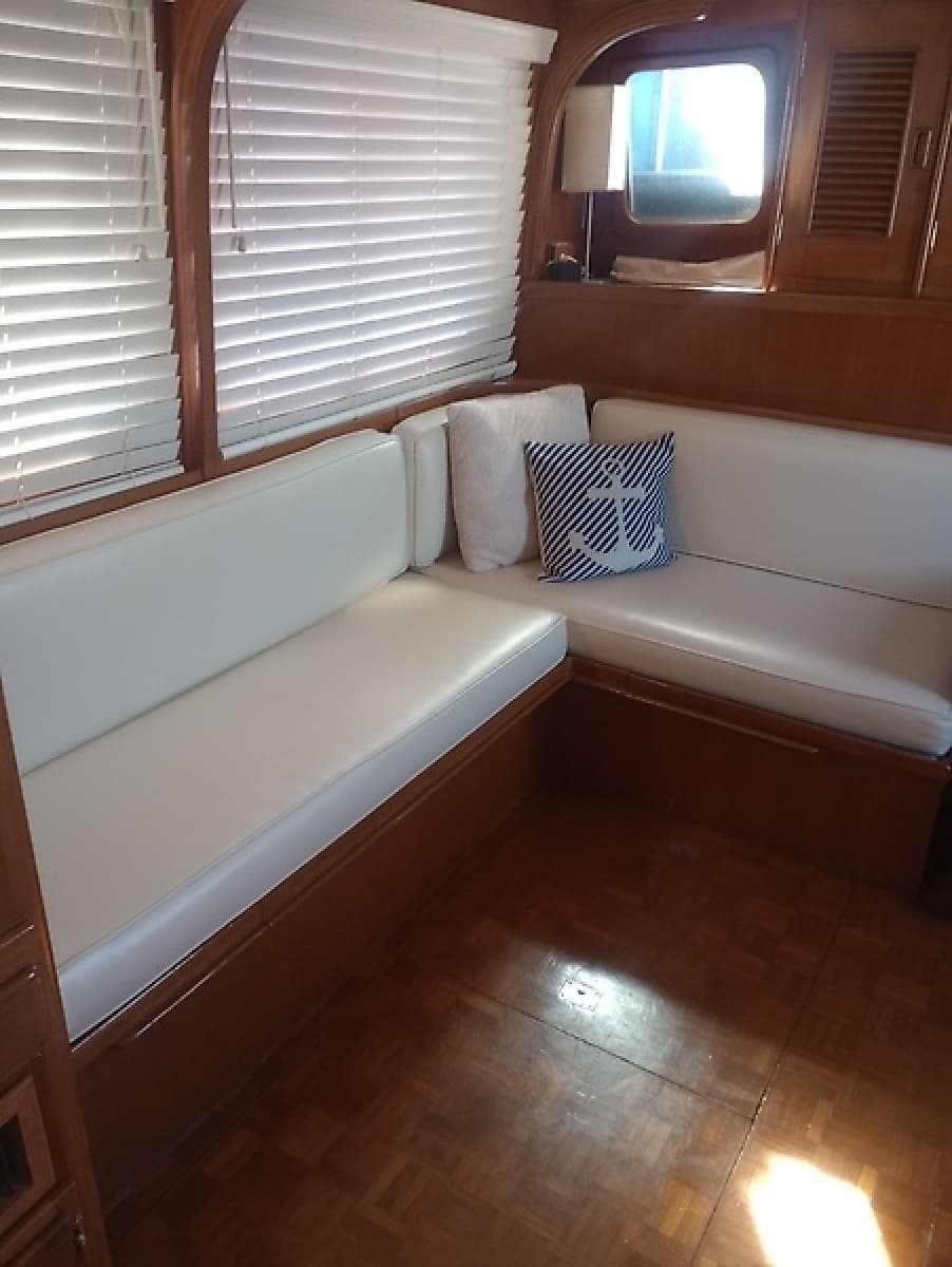 1981 Marine Trading 44 Double Cabin - Photo 21