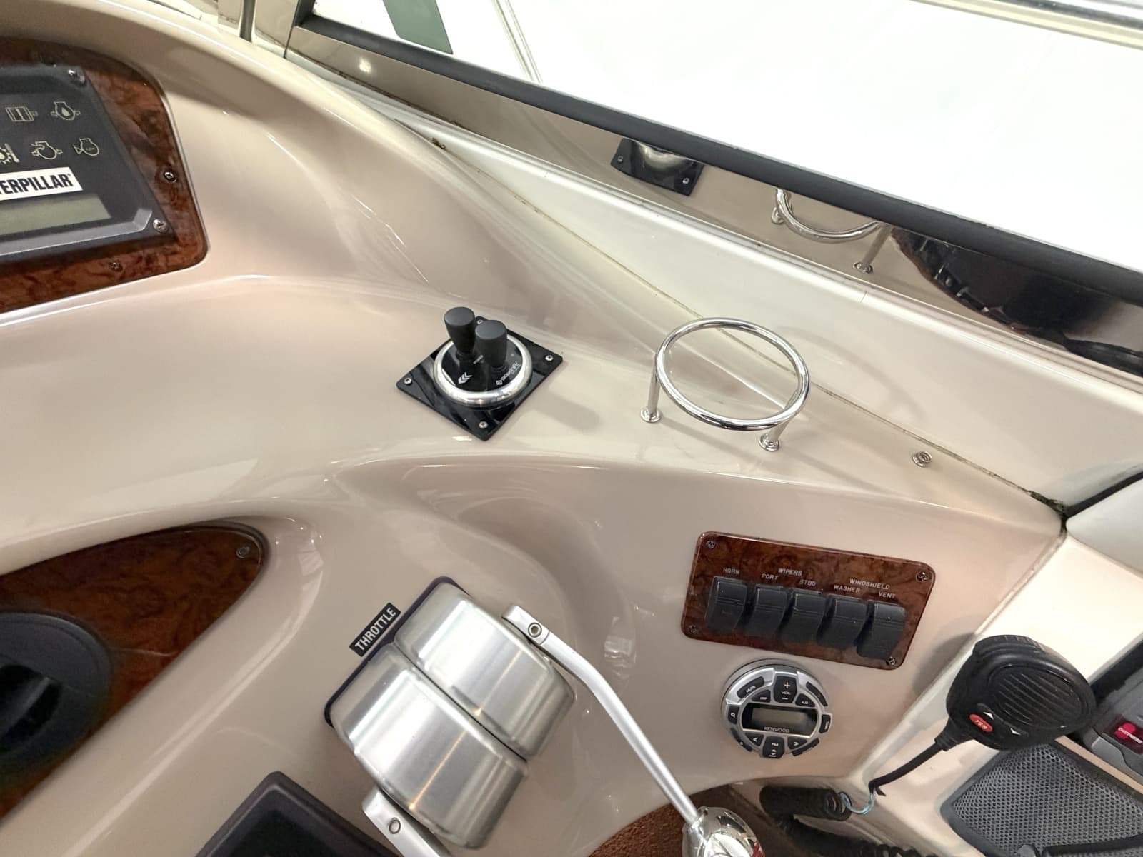 2001 Sea Ray 510 Sundancer 800 CAT - Photo 8