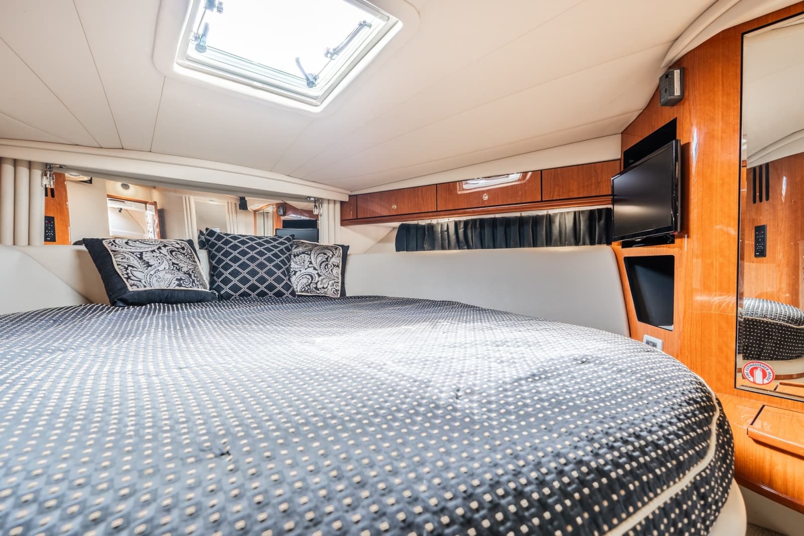 2001 Sea Ray 510 Sundancer 800 CAT - Photo 50