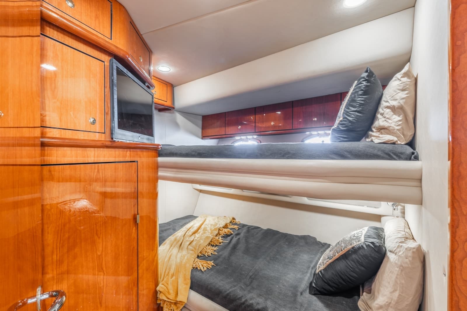 2001 Sea Ray 510 Sundancer 800 CAT - Photo 52